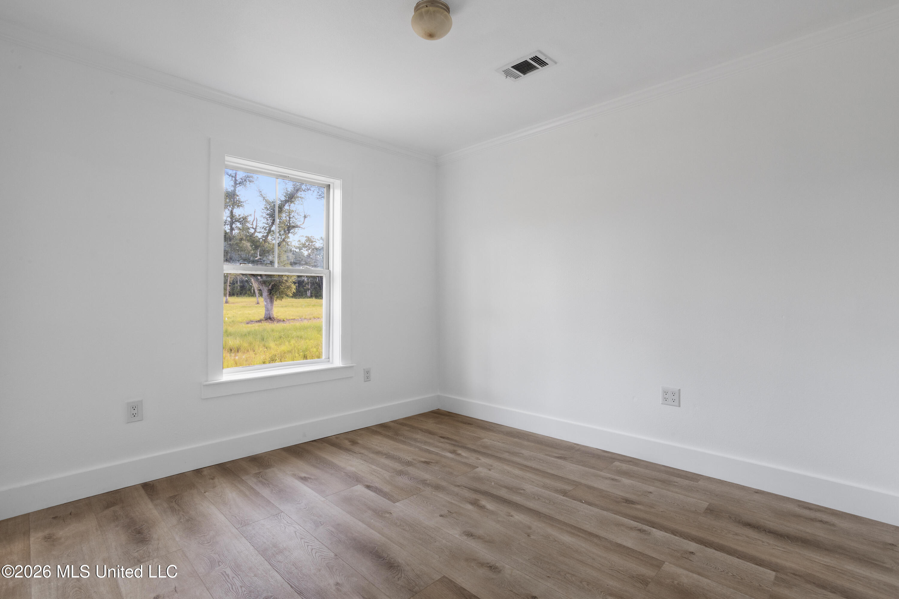 7336 Mahoney Drive Property Photo 12