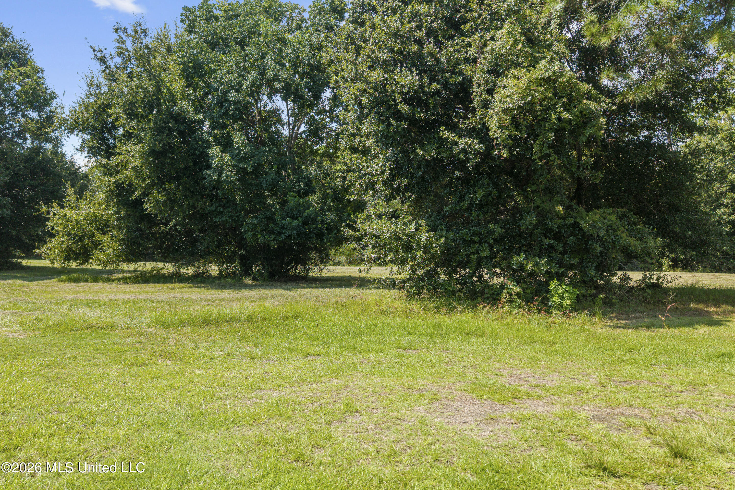 Goose Pointe Boulevard Property Photo 2