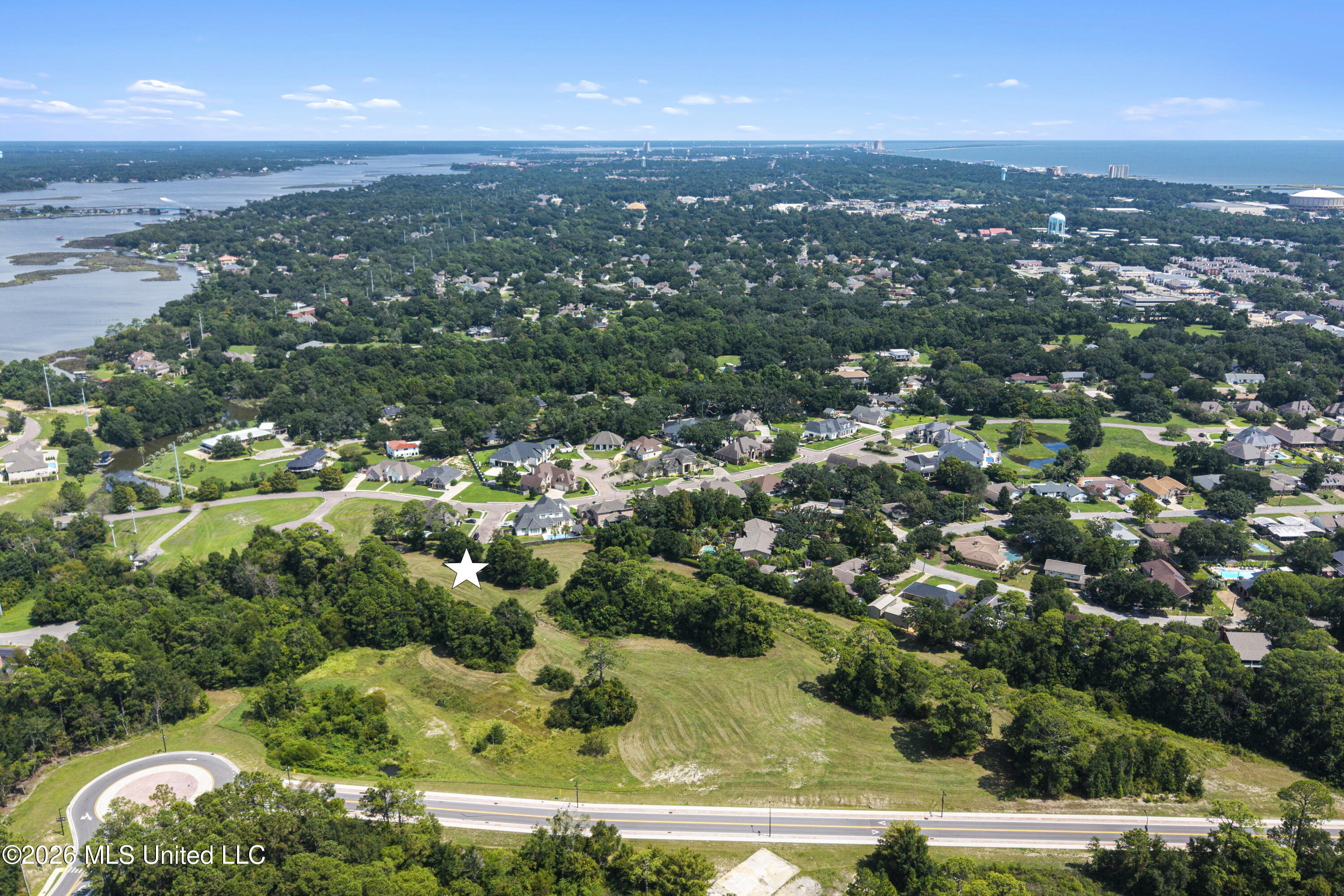 Goose Pointe Boulevard Property Photo 6
