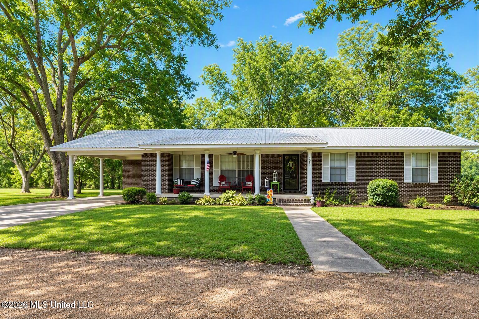 5061 Mississippi 310 Property Photo 1