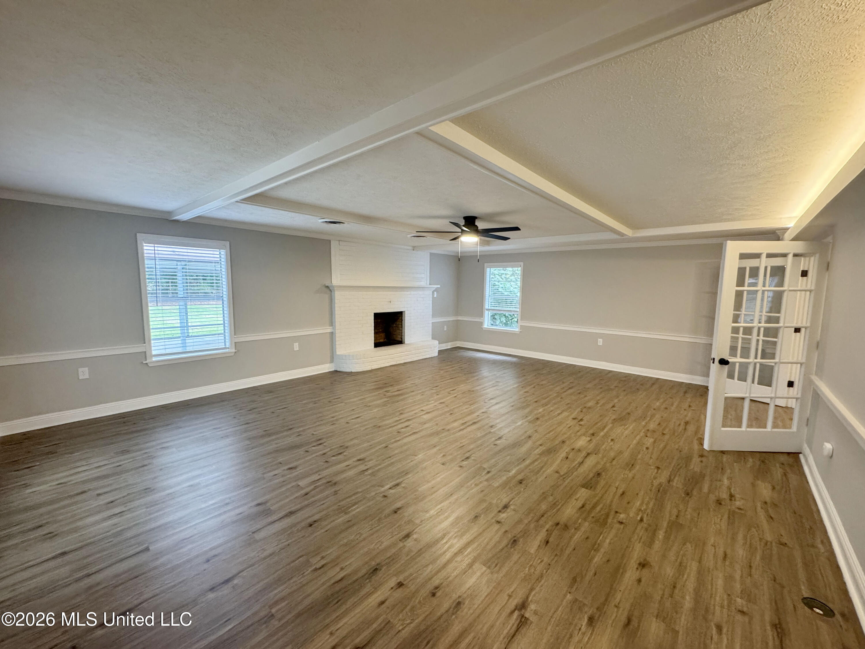 205 Avenue A Property Photo 10