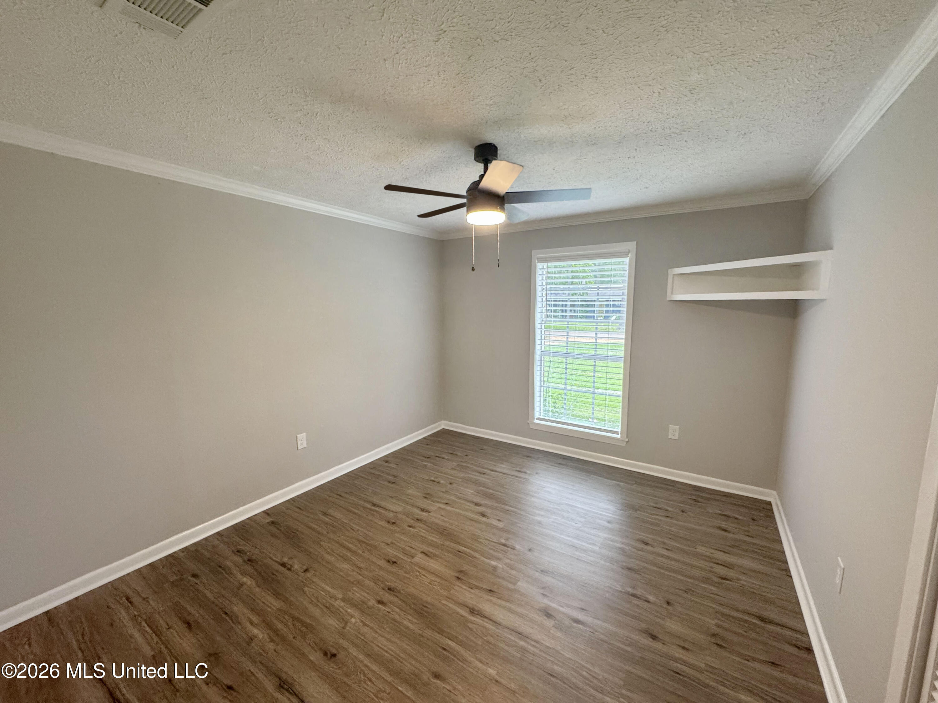205 Avenue A Property Photo 19