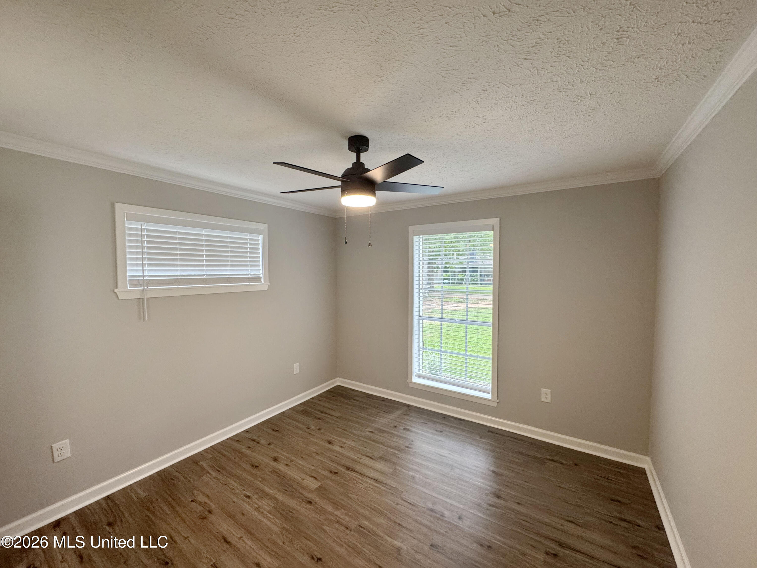 205 Avenue A Property Photo 21