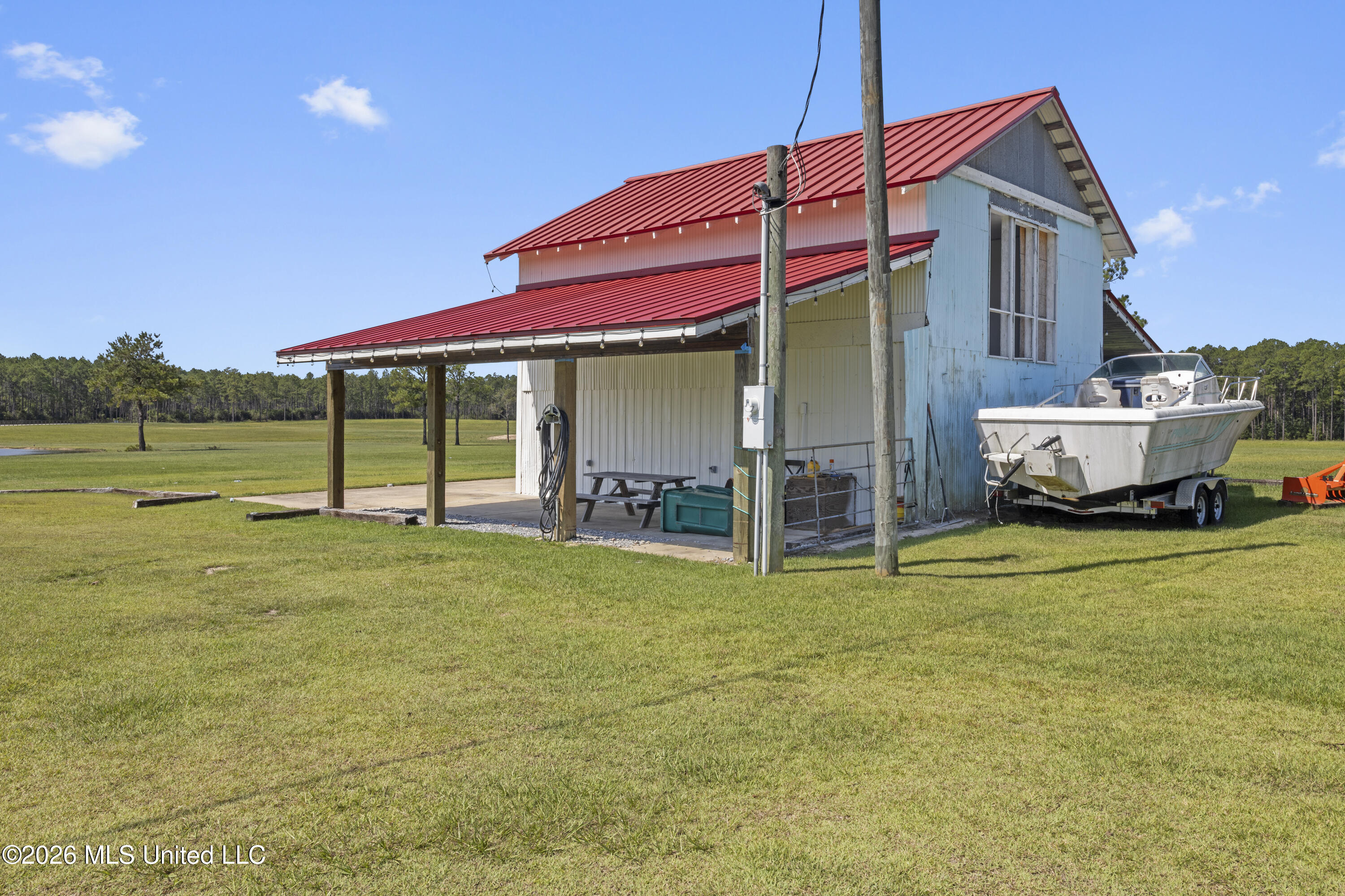 16701 Larue Road Property Photo 13
