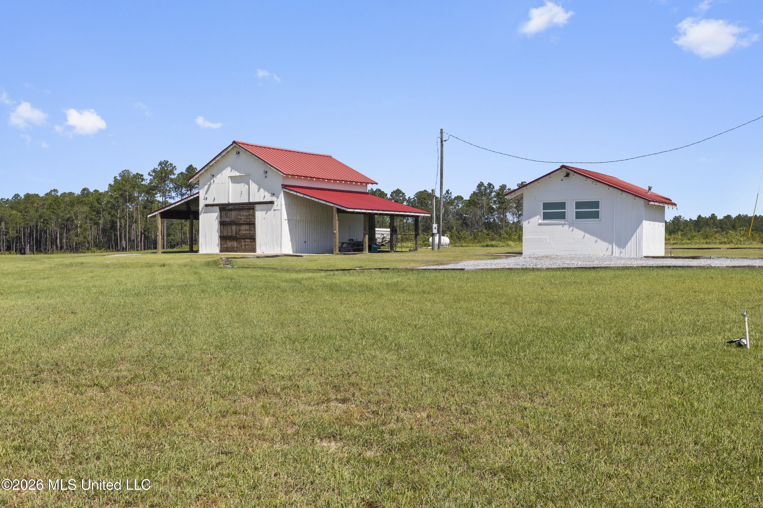 16701 Larue Road Property Photo 14