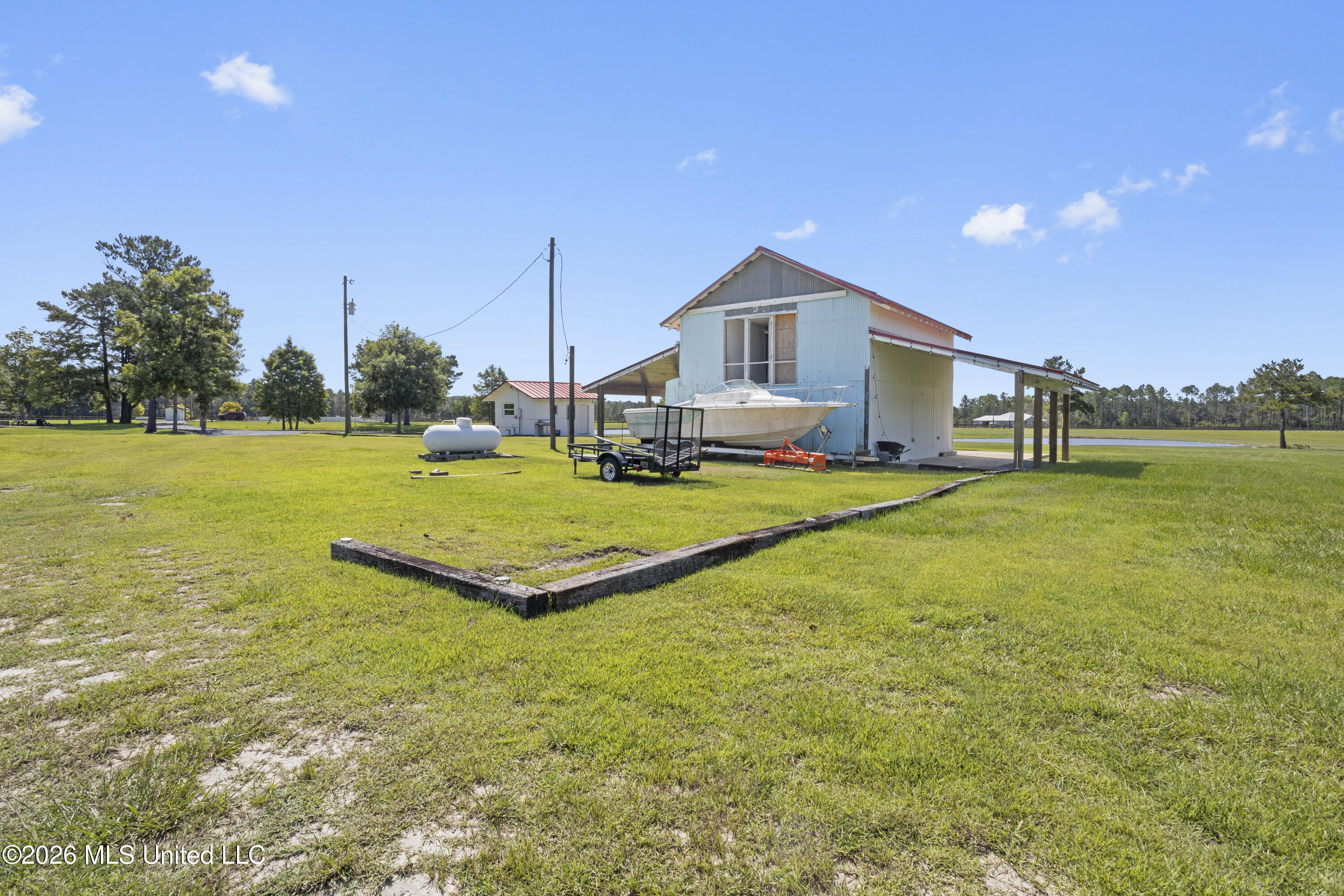 16701 Larue Road Property Photo 15