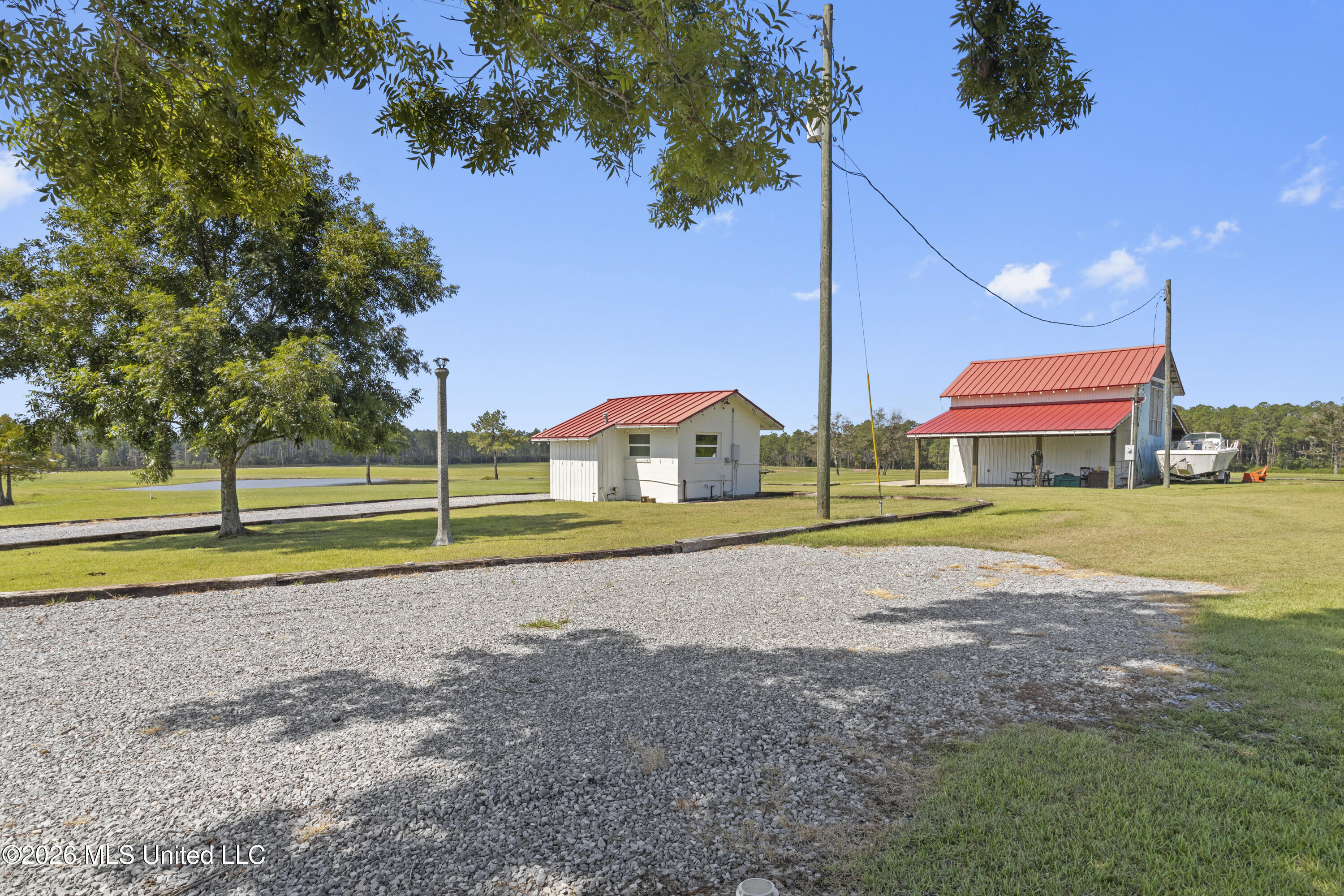 16701 Larue Road Property Photo 17