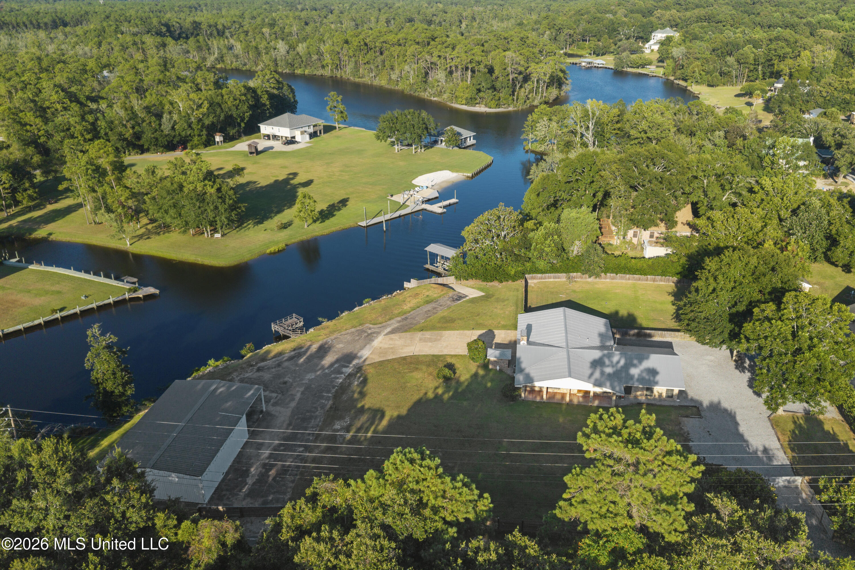11594 Cedar Lake Road Property Photo 6