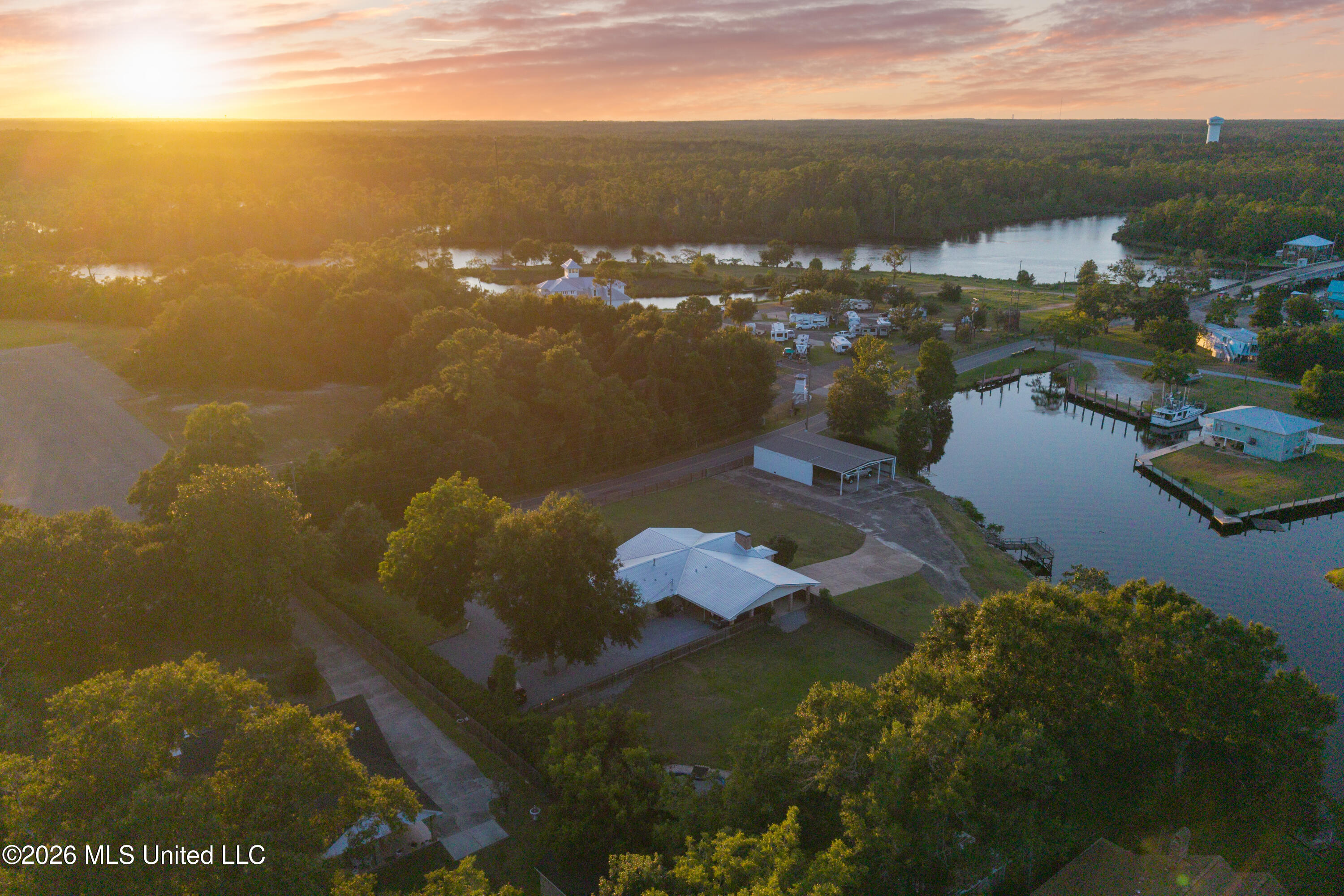 11594 Cedar Lake Road Property Photo 30