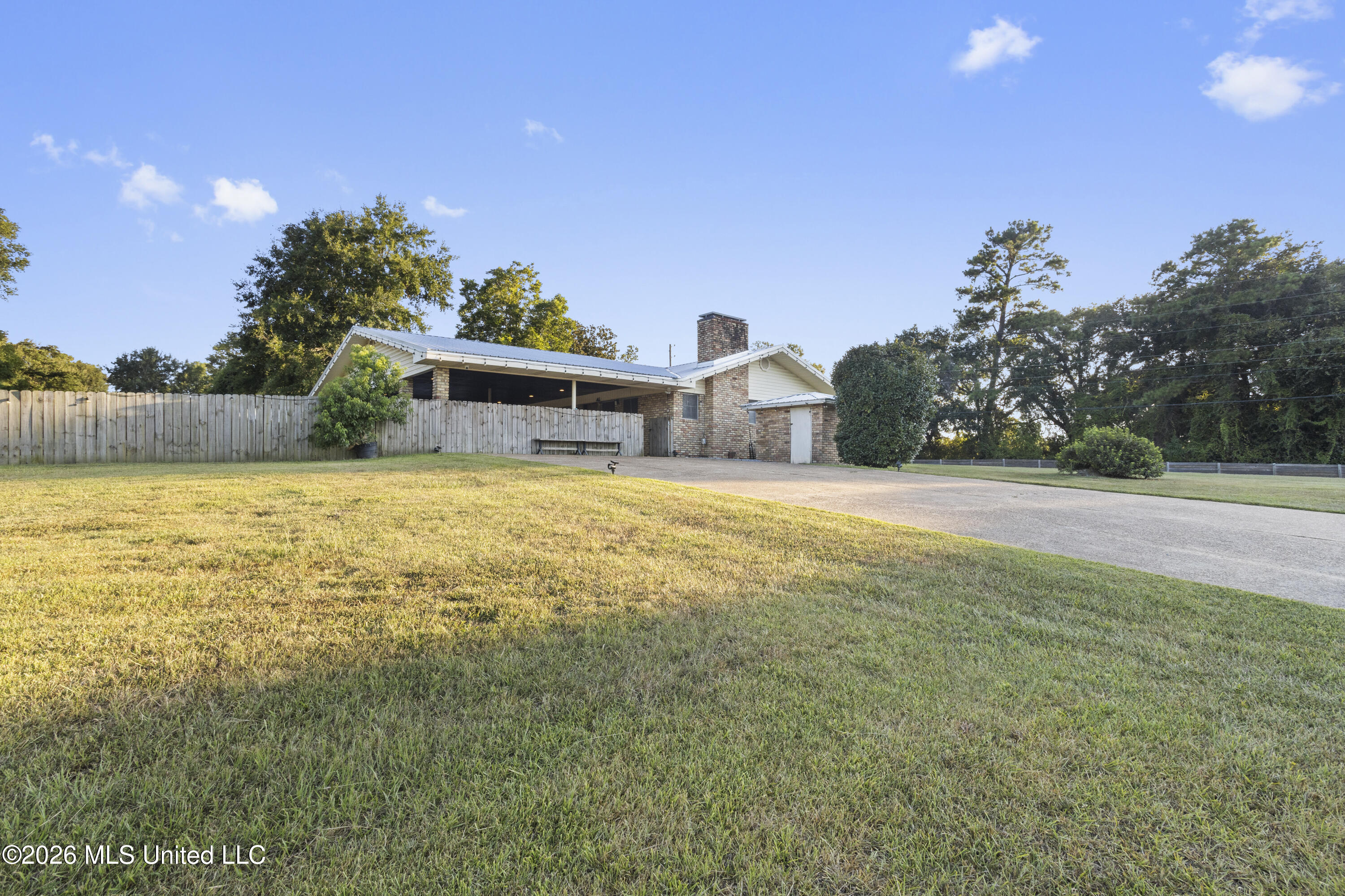 11594 Cedar Lake Road Property Photo 31
