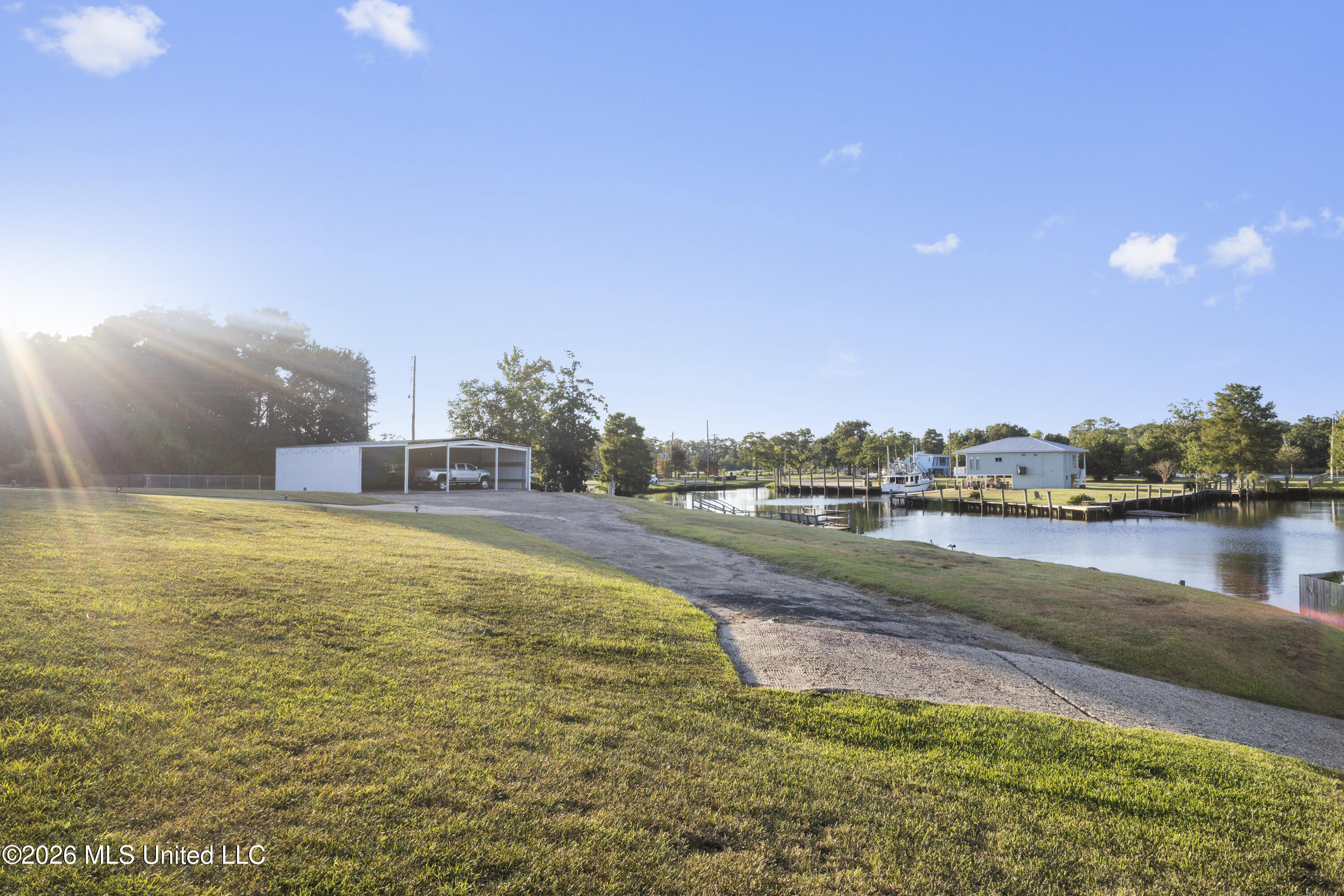 11594 Cedar Lake Road Property Photo 32