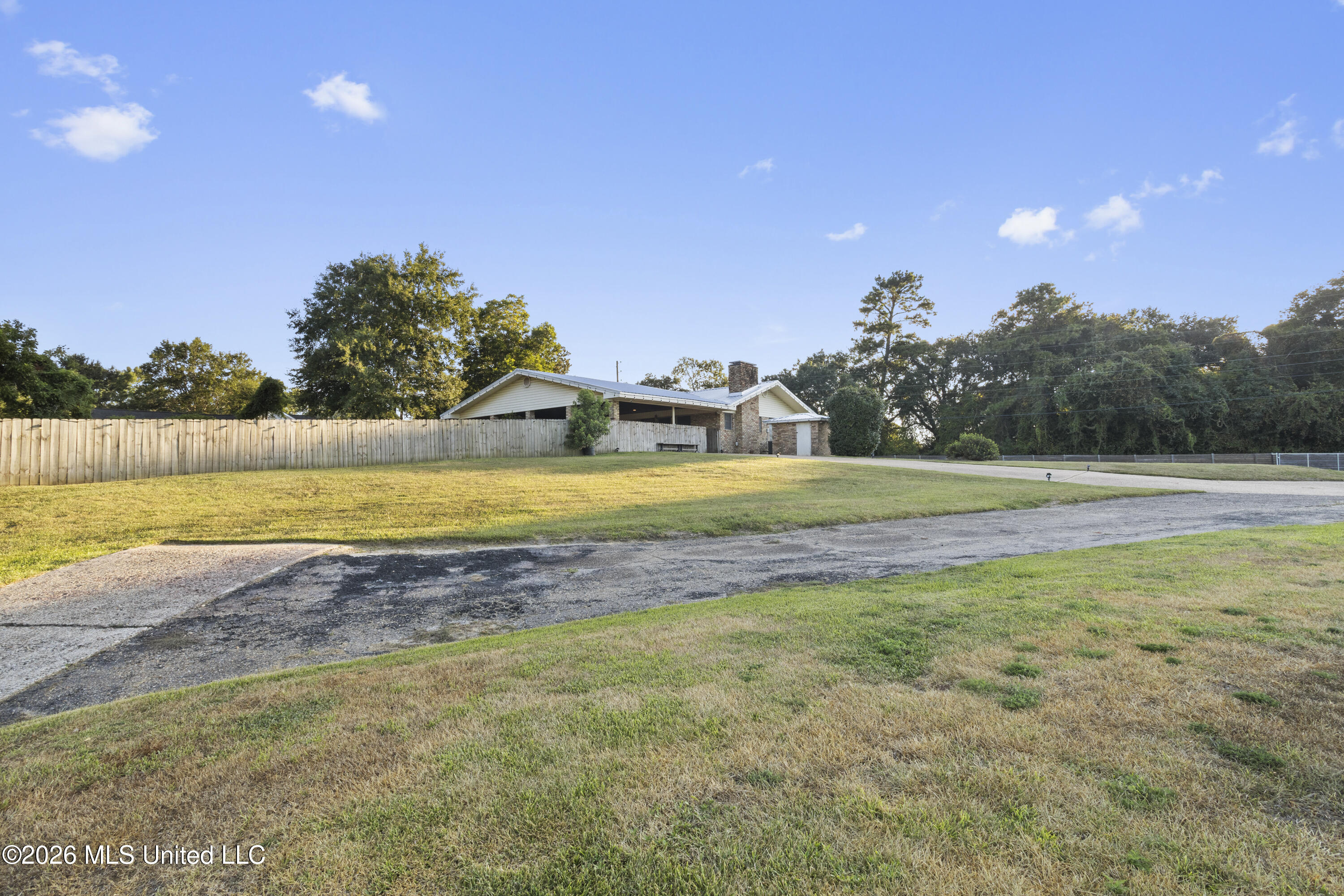 11594 Cedar Lake Road Property Photo 36