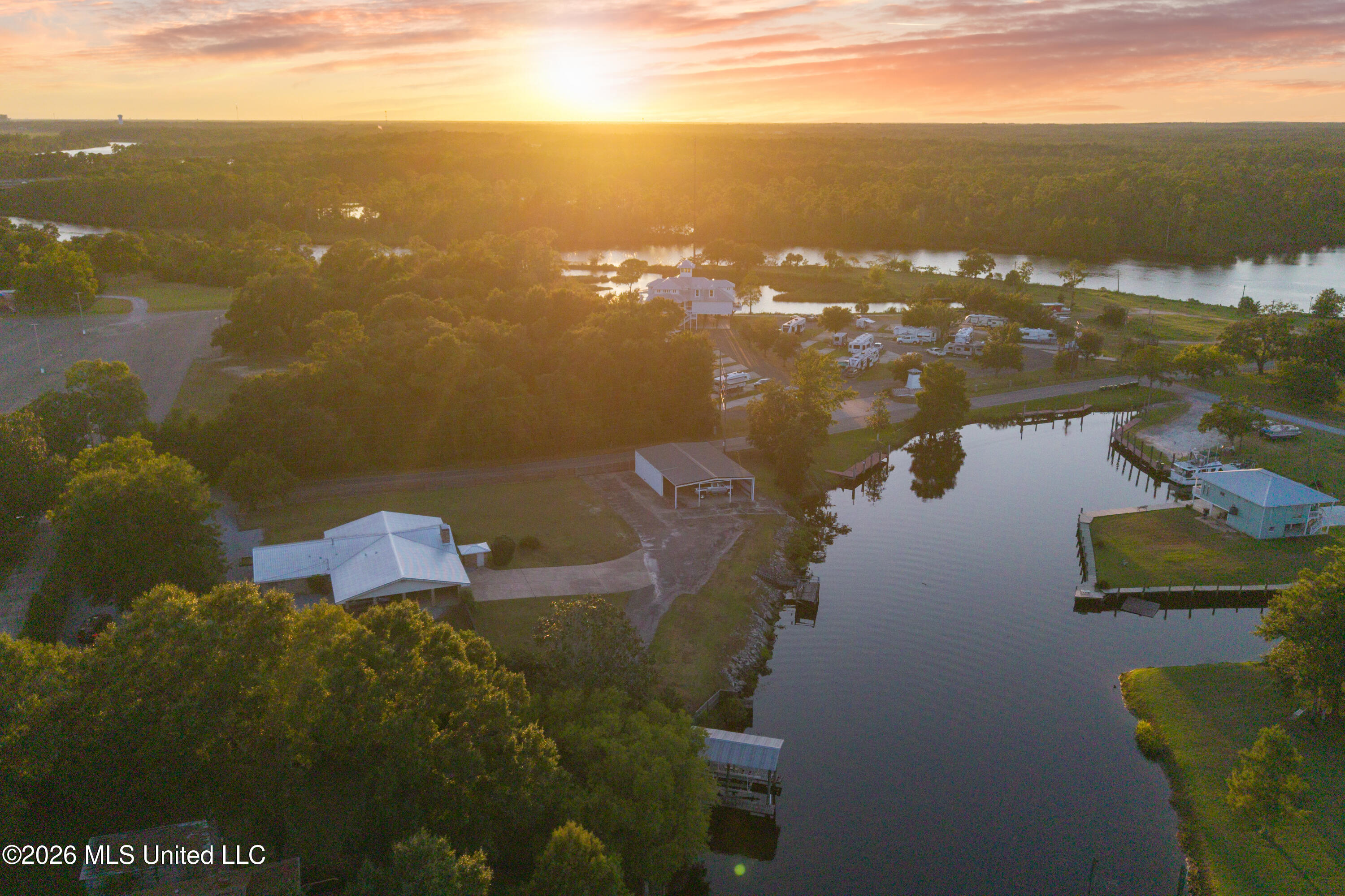 11594 Cedar Lake Road Property Photo 52