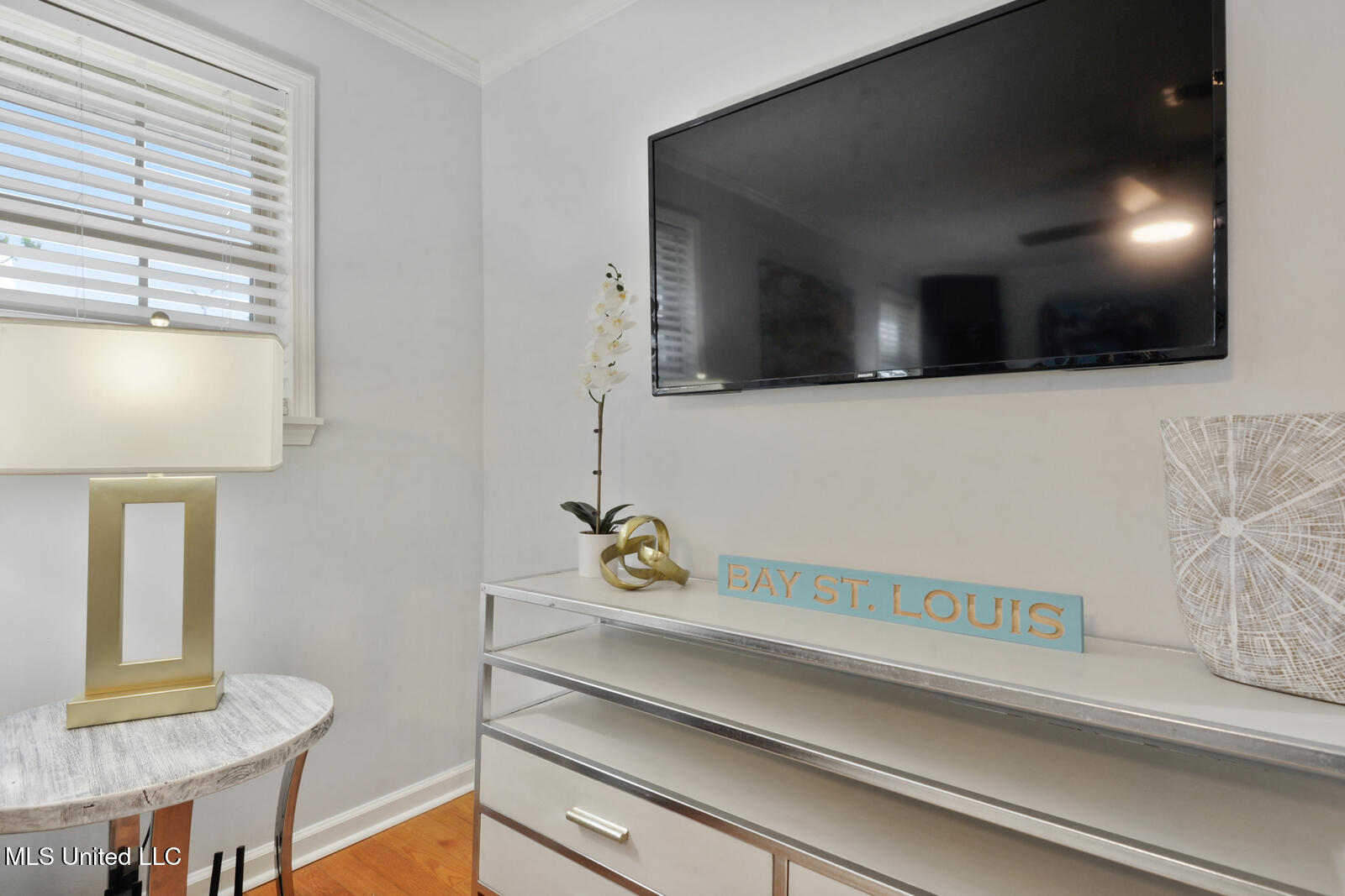 50 Fiber Street Property Photo 9