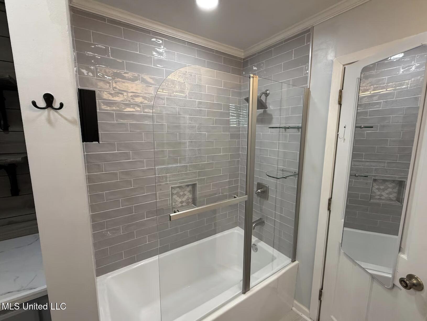 50 Fiber Street Property Photo 23
