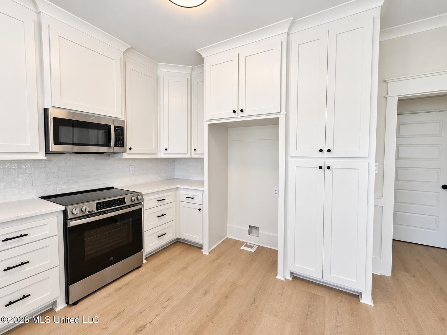 11157 New York Street Property Photo 2