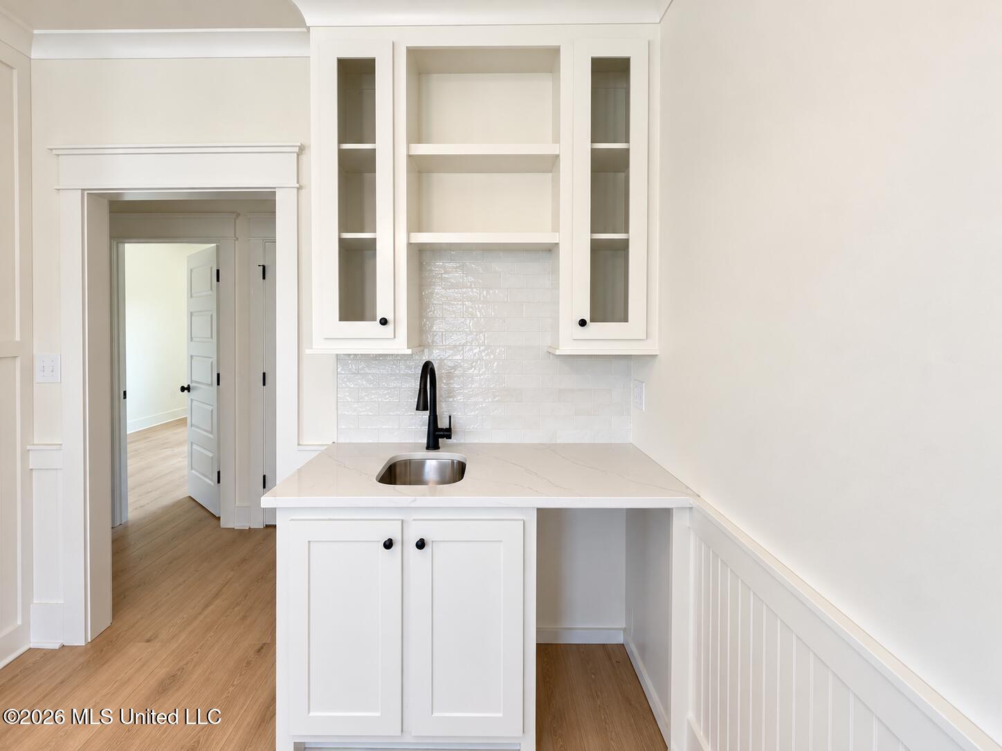 11157 New York Street Property Photo 6