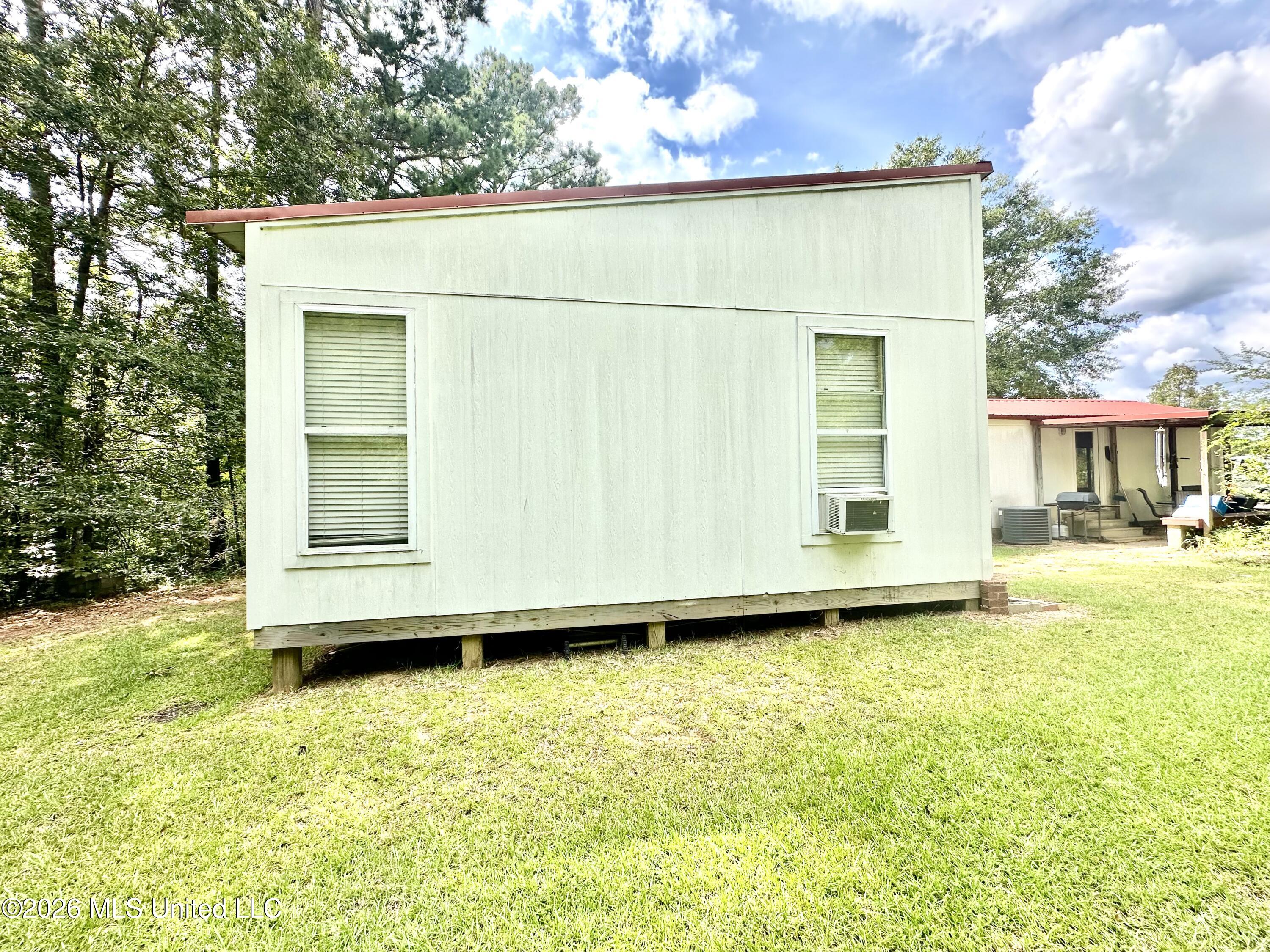 703 Boral Lane Property Photo 17