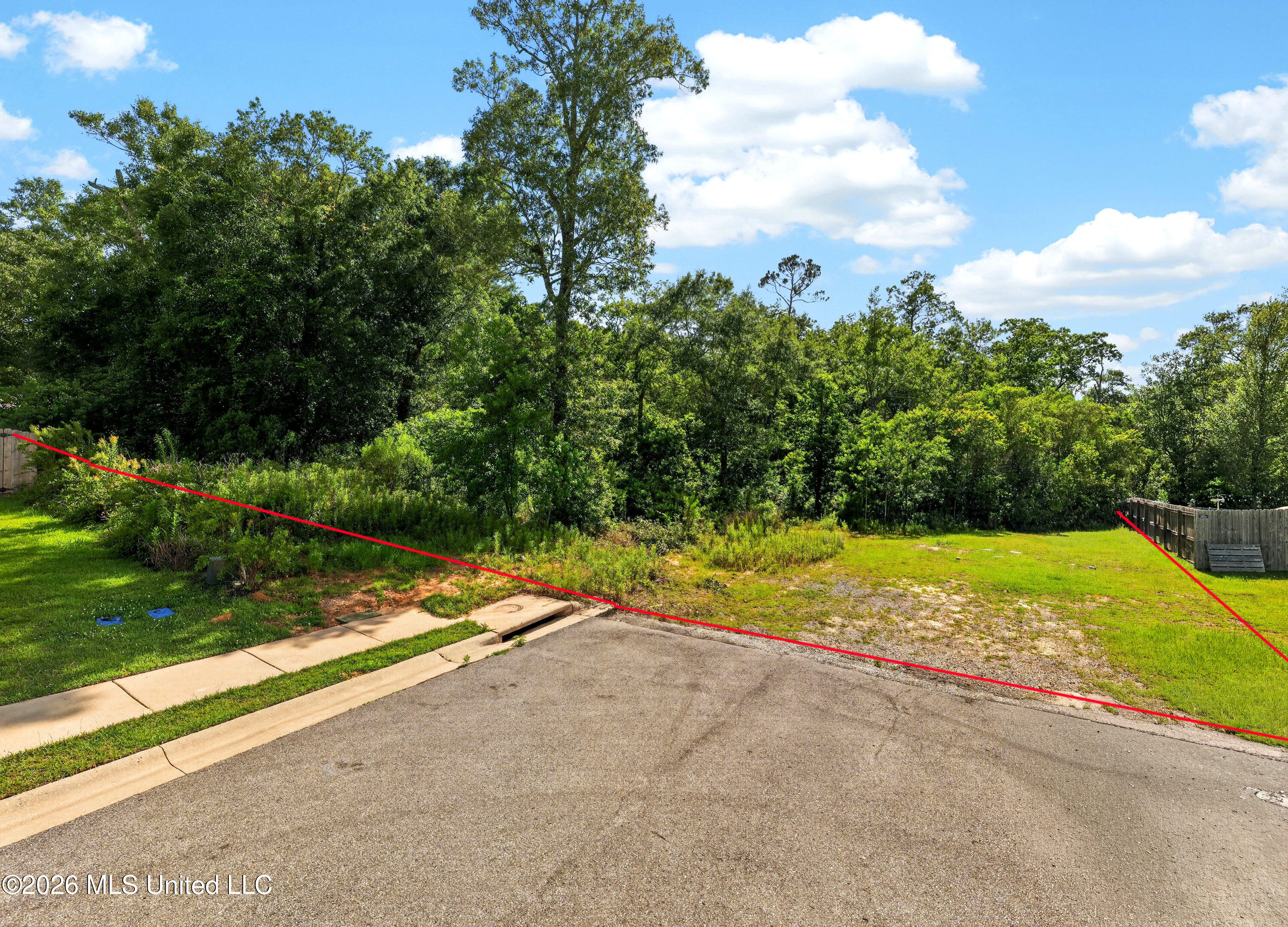 13539 Lorraine Road Property Photo 1