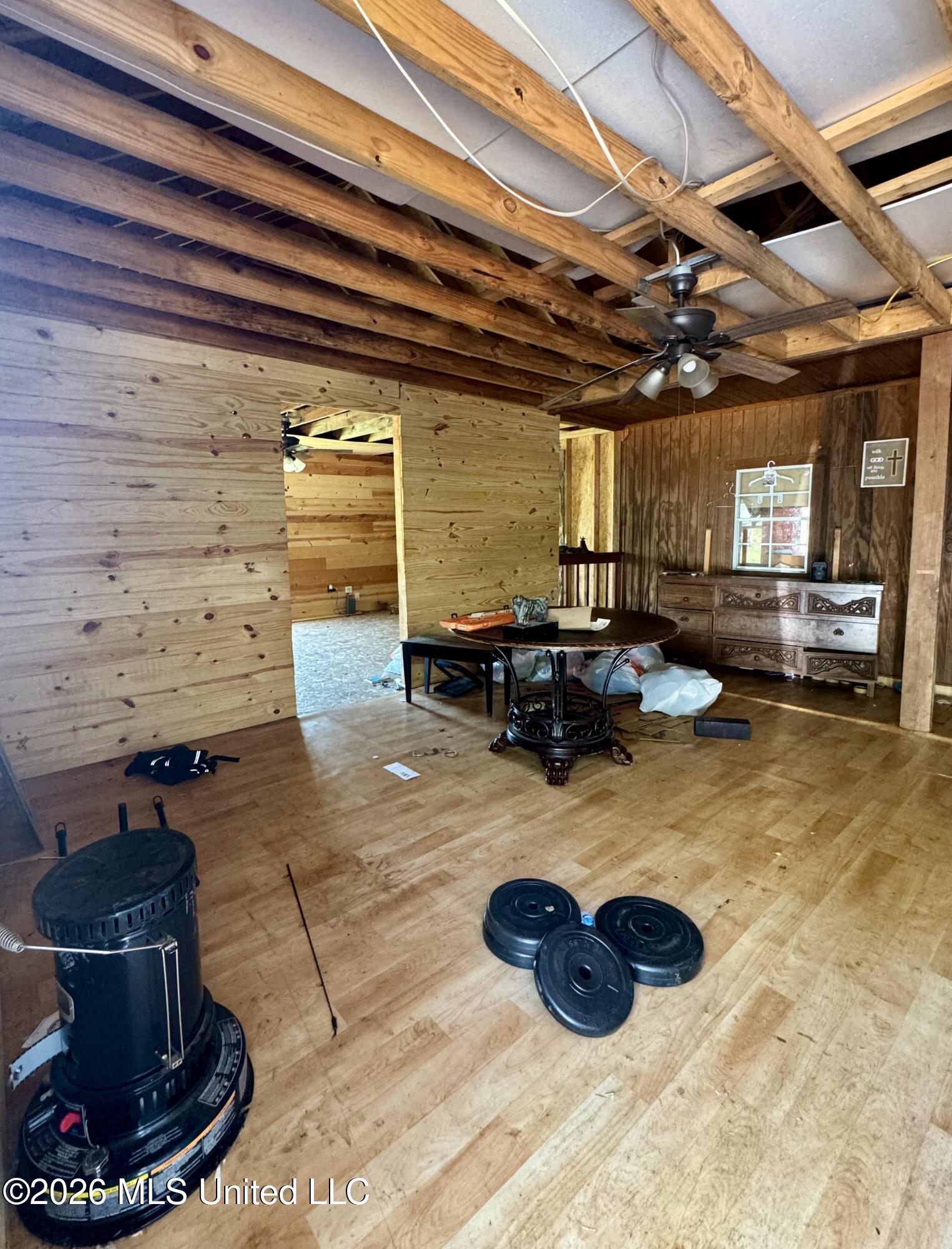 23196-a E Hwy 6 Property Photo 4