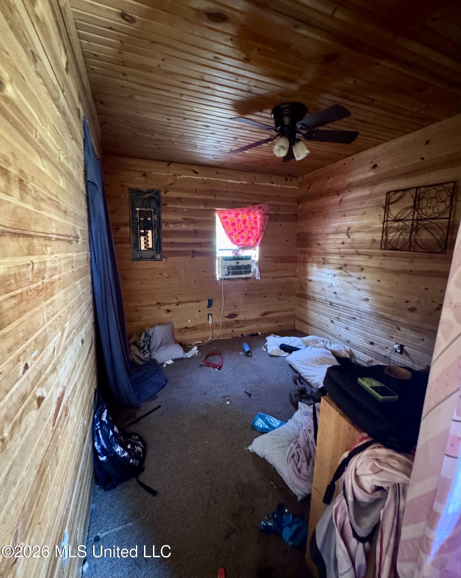 23196-a E Hwy 6 Property Photo 8