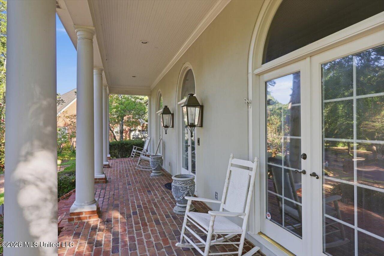 1960 Petit Bois Street Property Photo 3
