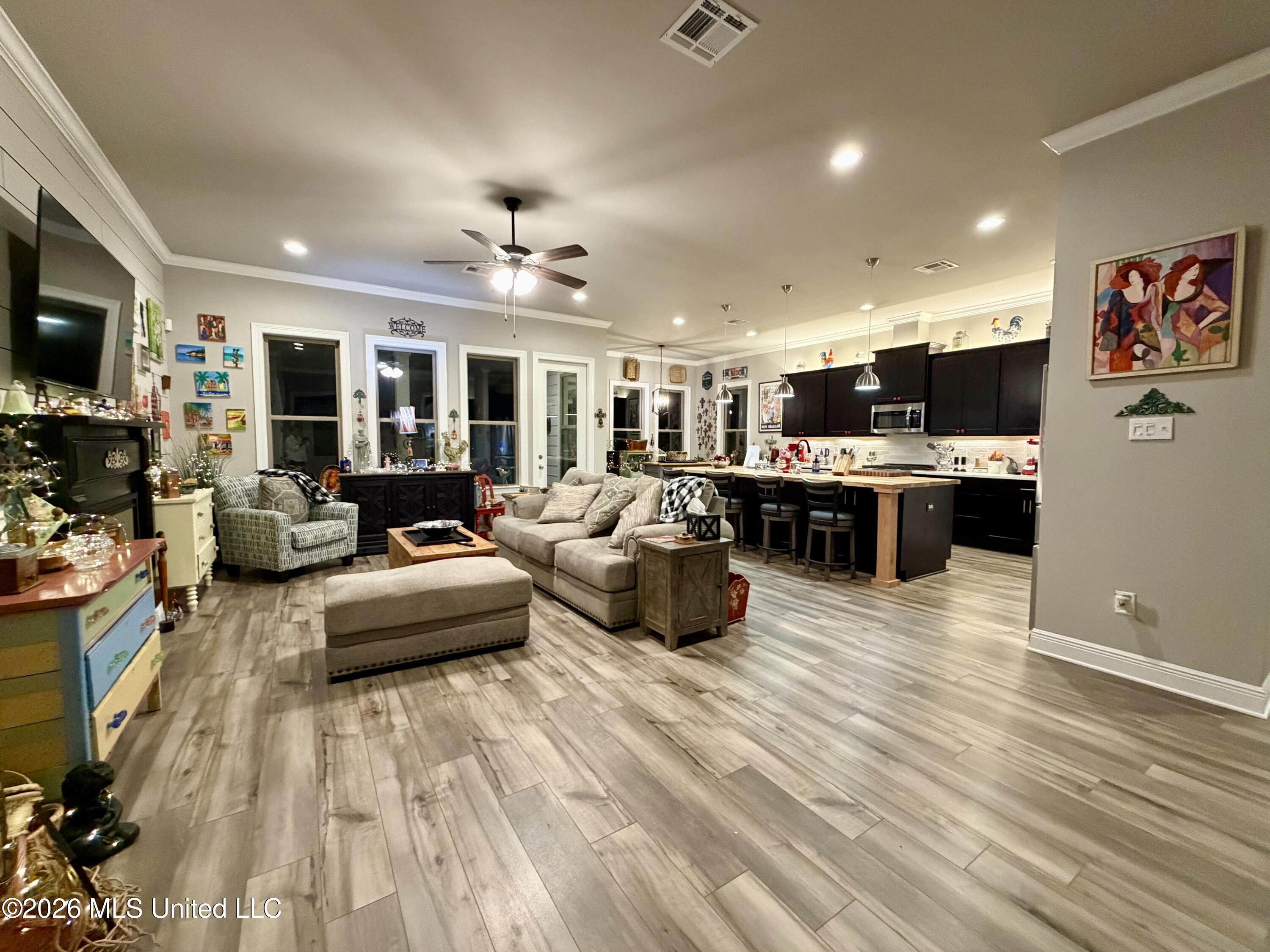 139 Jefferson Davis Parkway Property Photo 12