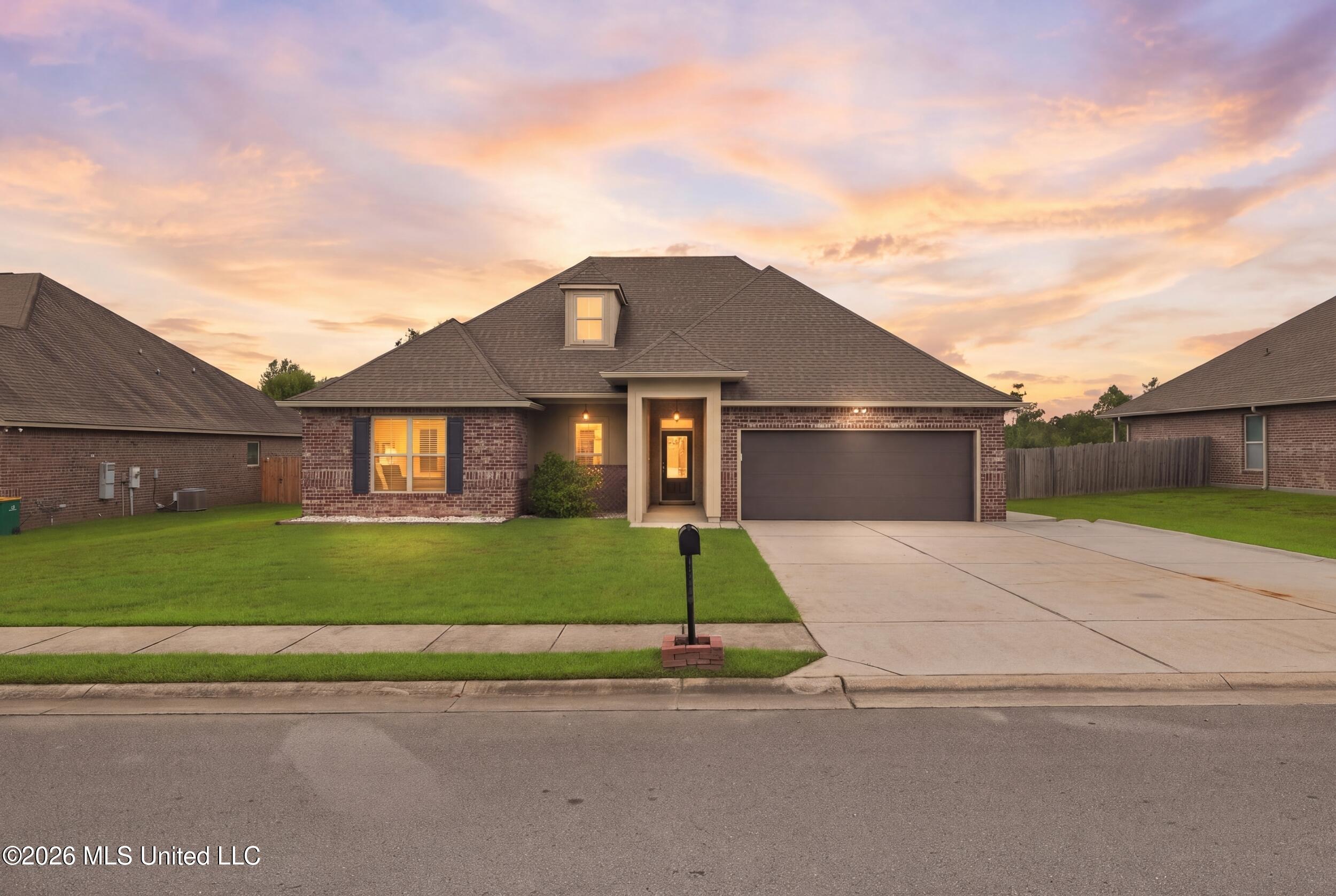 15053 Belhaven Street Property Photo 2