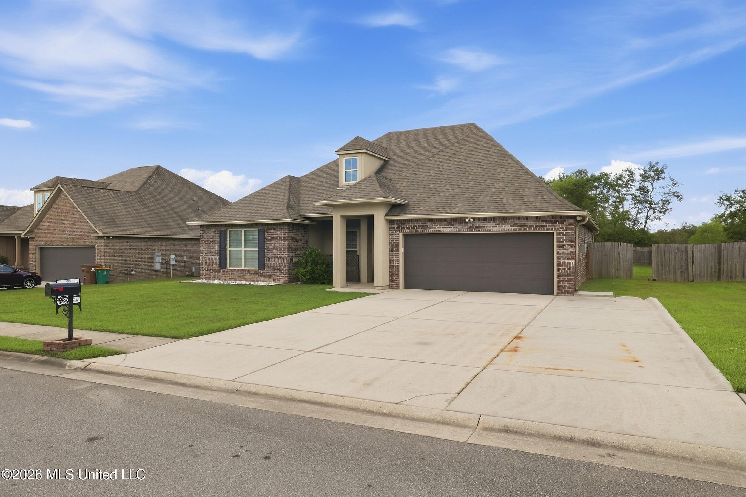 15053 Belhaven Street Property Photo 3