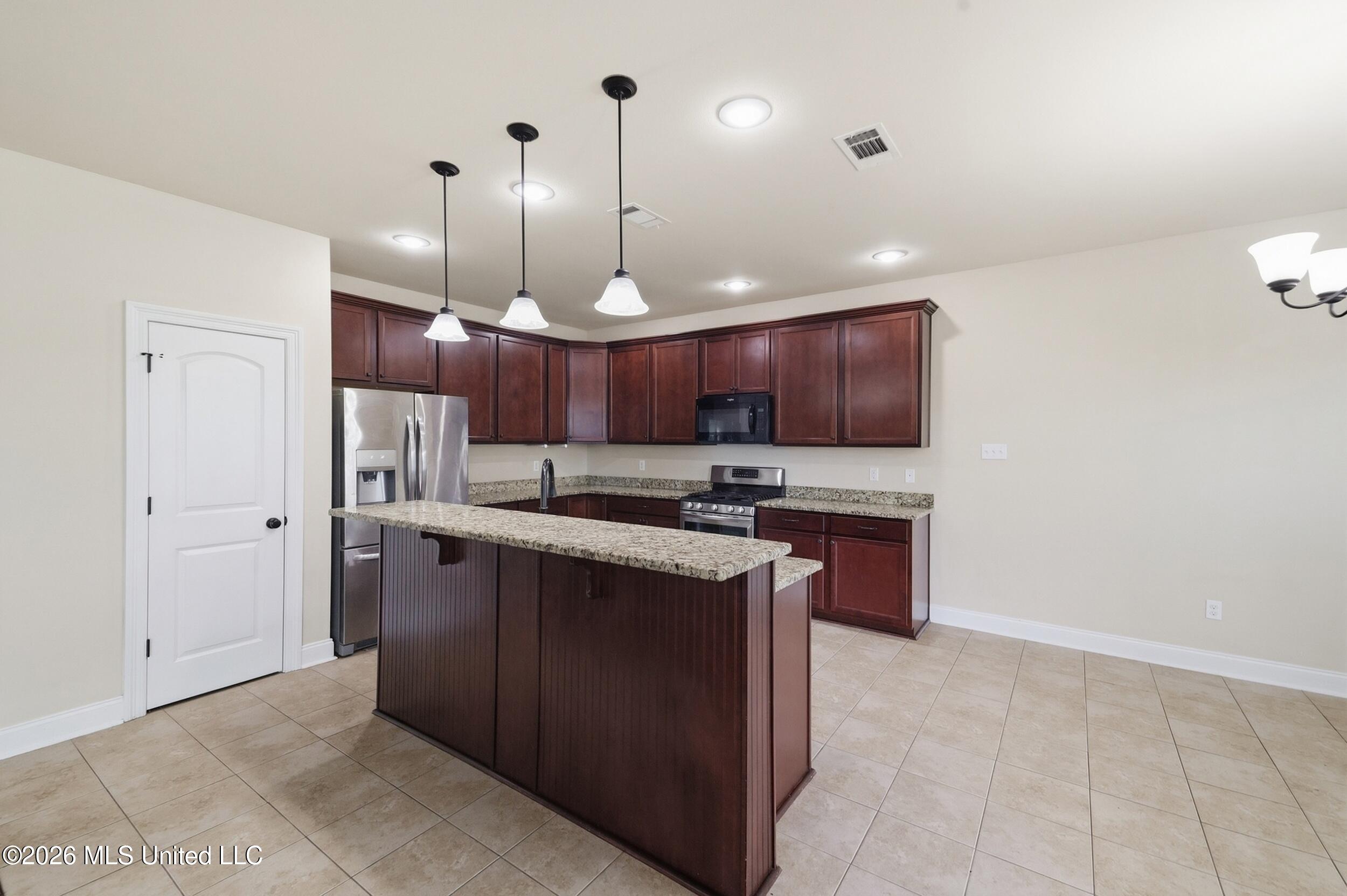 15053 Belhaven Street Property Photo 16