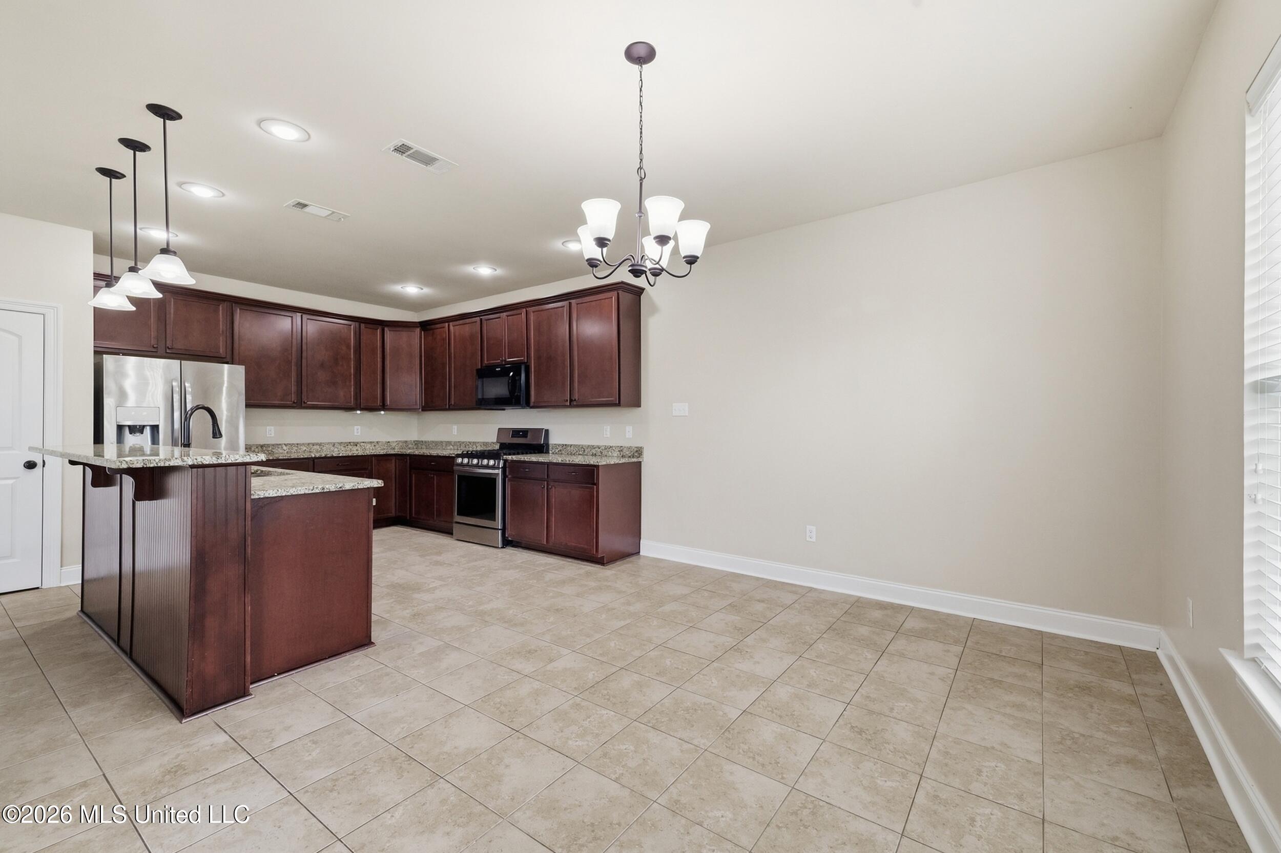 15053 Belhaven Street Property Photo 18