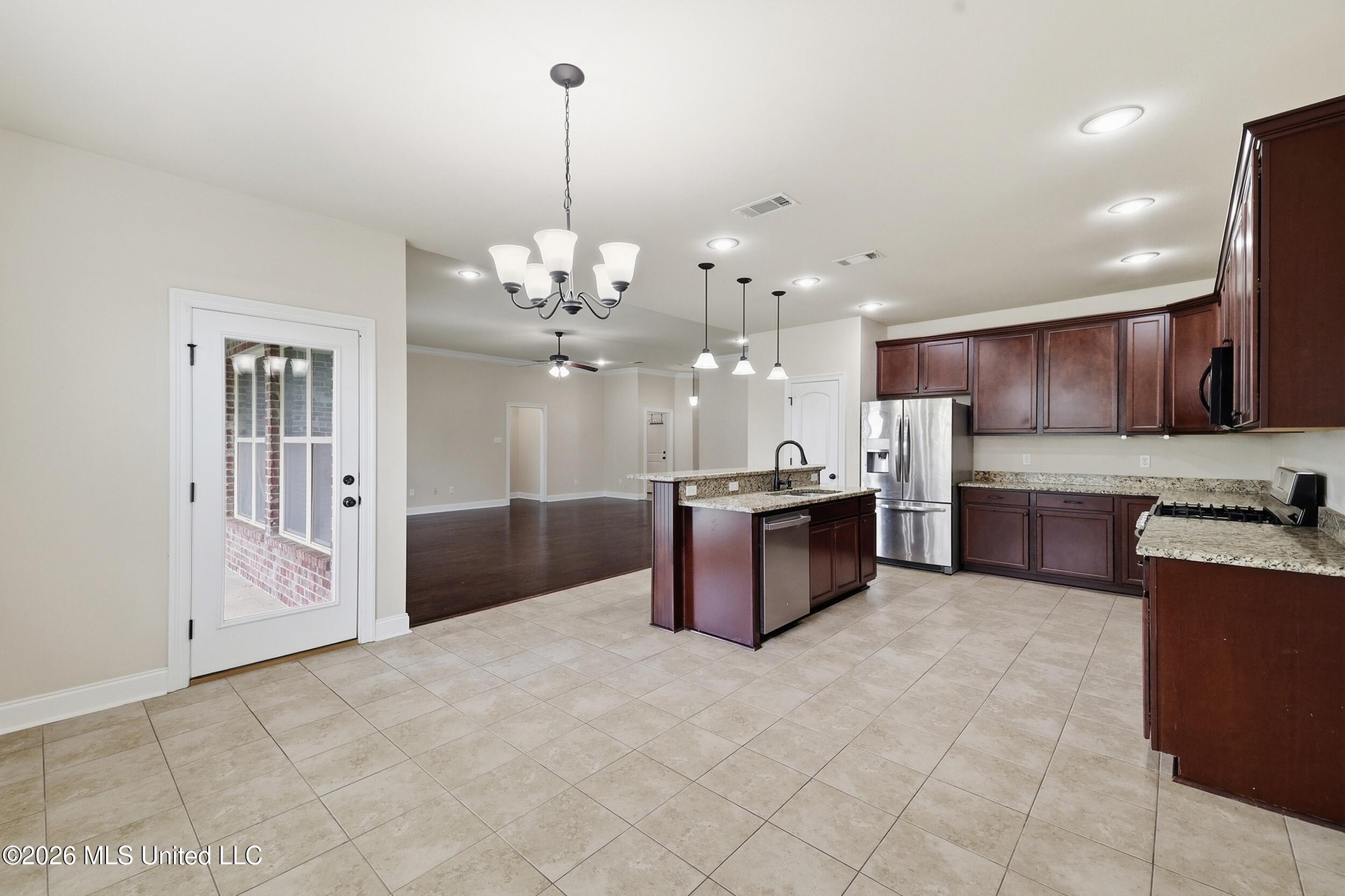 15053 Belhaven Street Property Photo 19