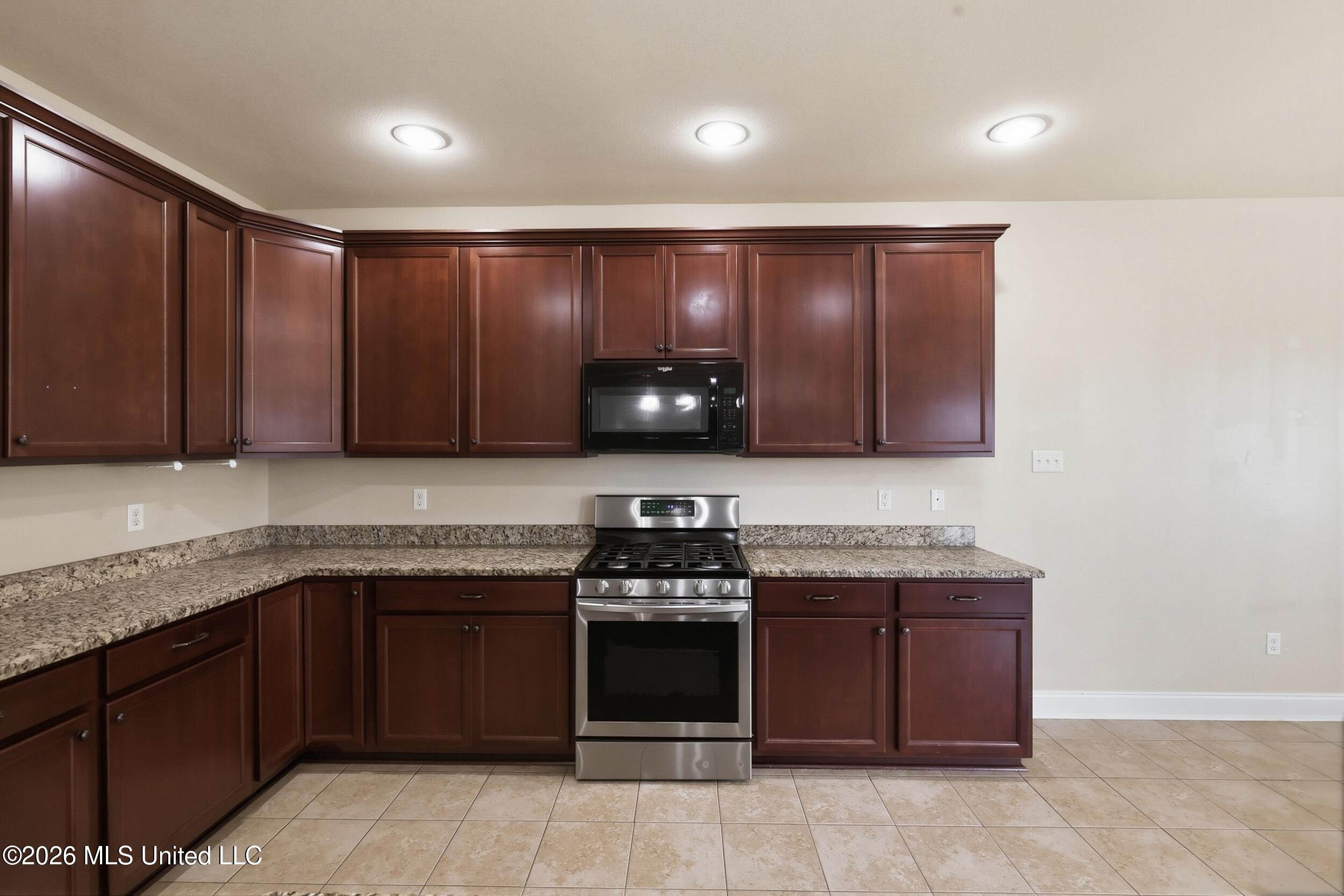 15053 Belhaven Street Property Photo 22