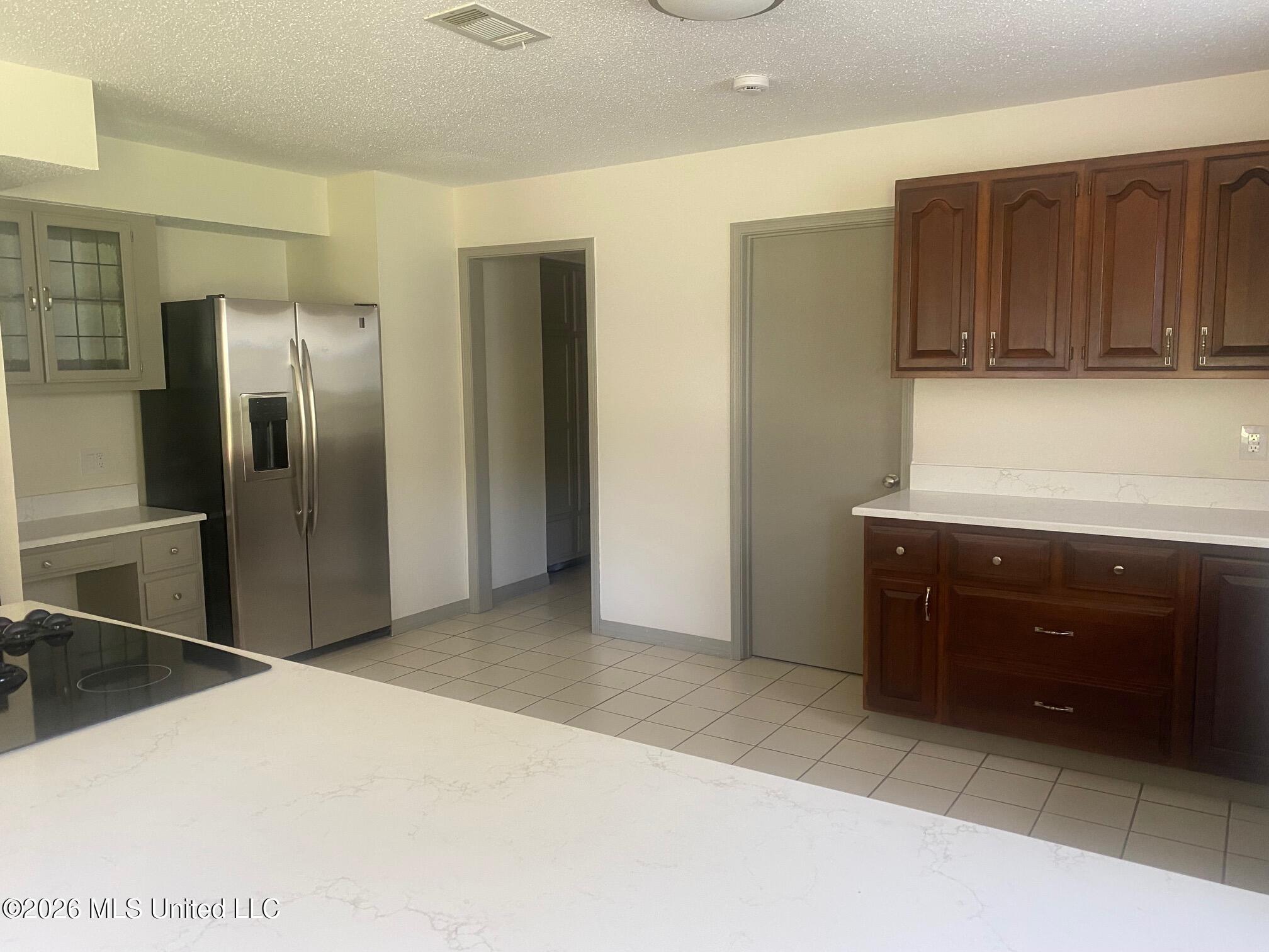 6838 Hilo Street Property Photo 6