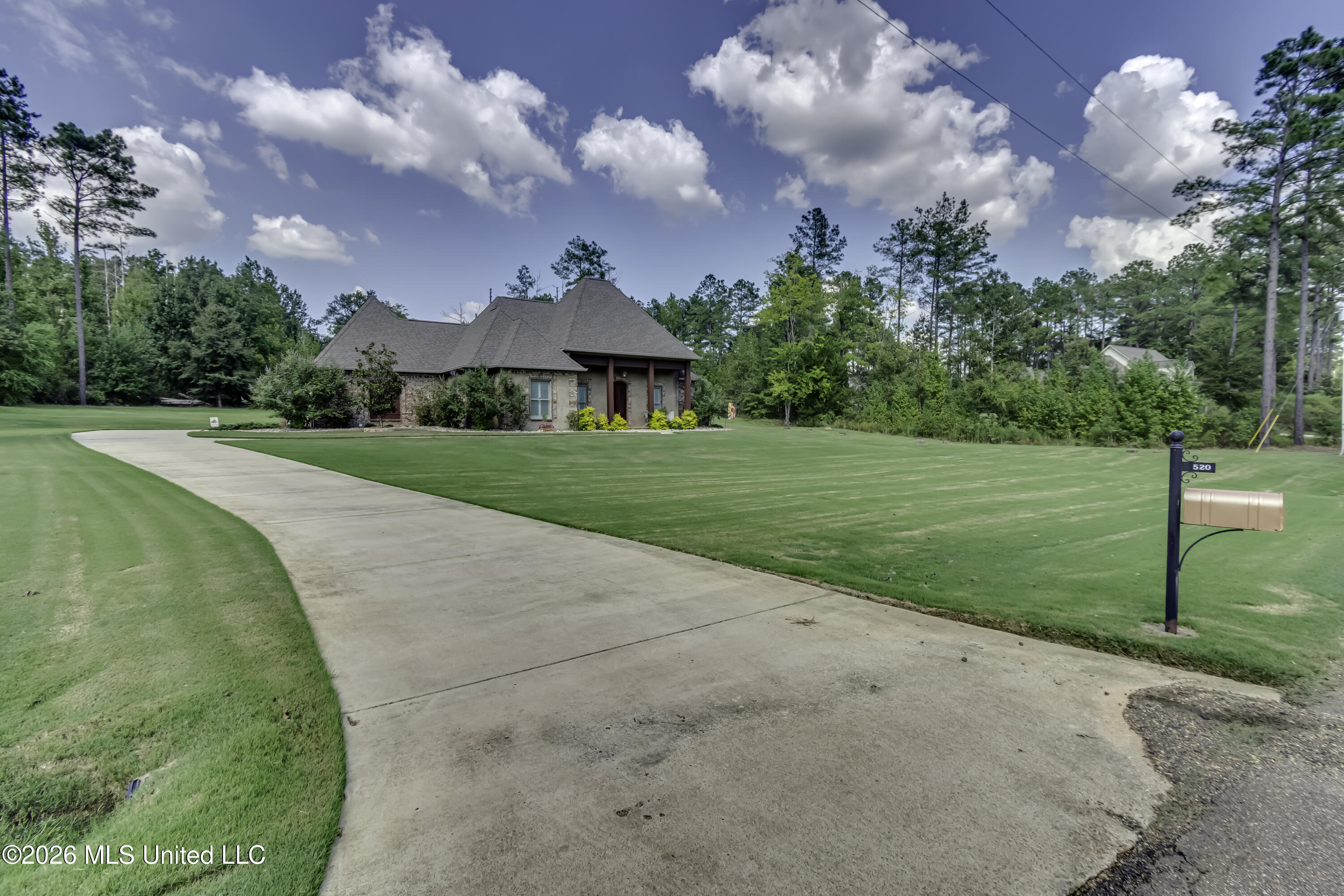 520 Viewpointe Way Property Photo 28