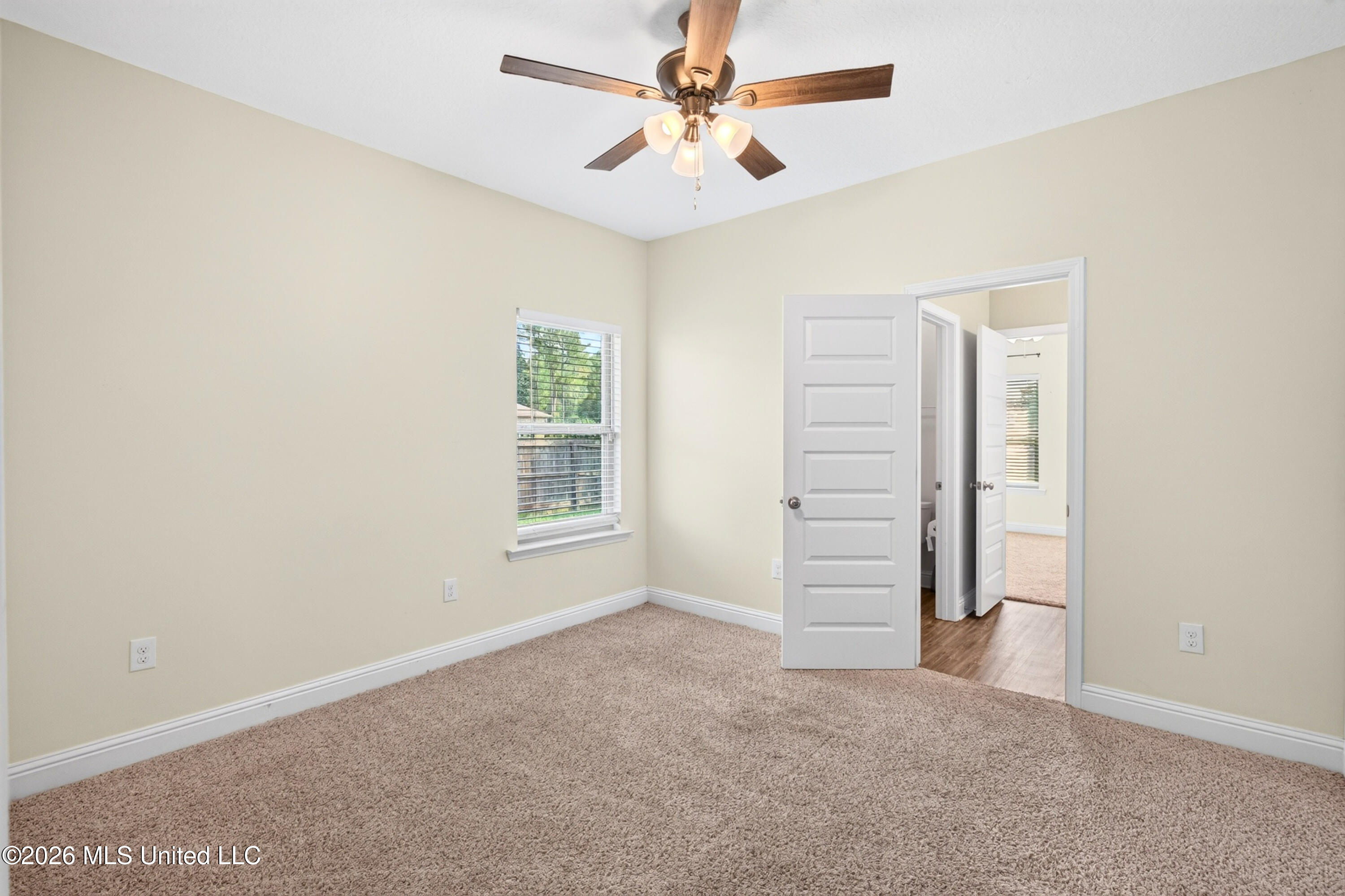 13438 Mayfair Lane Property Photo 27