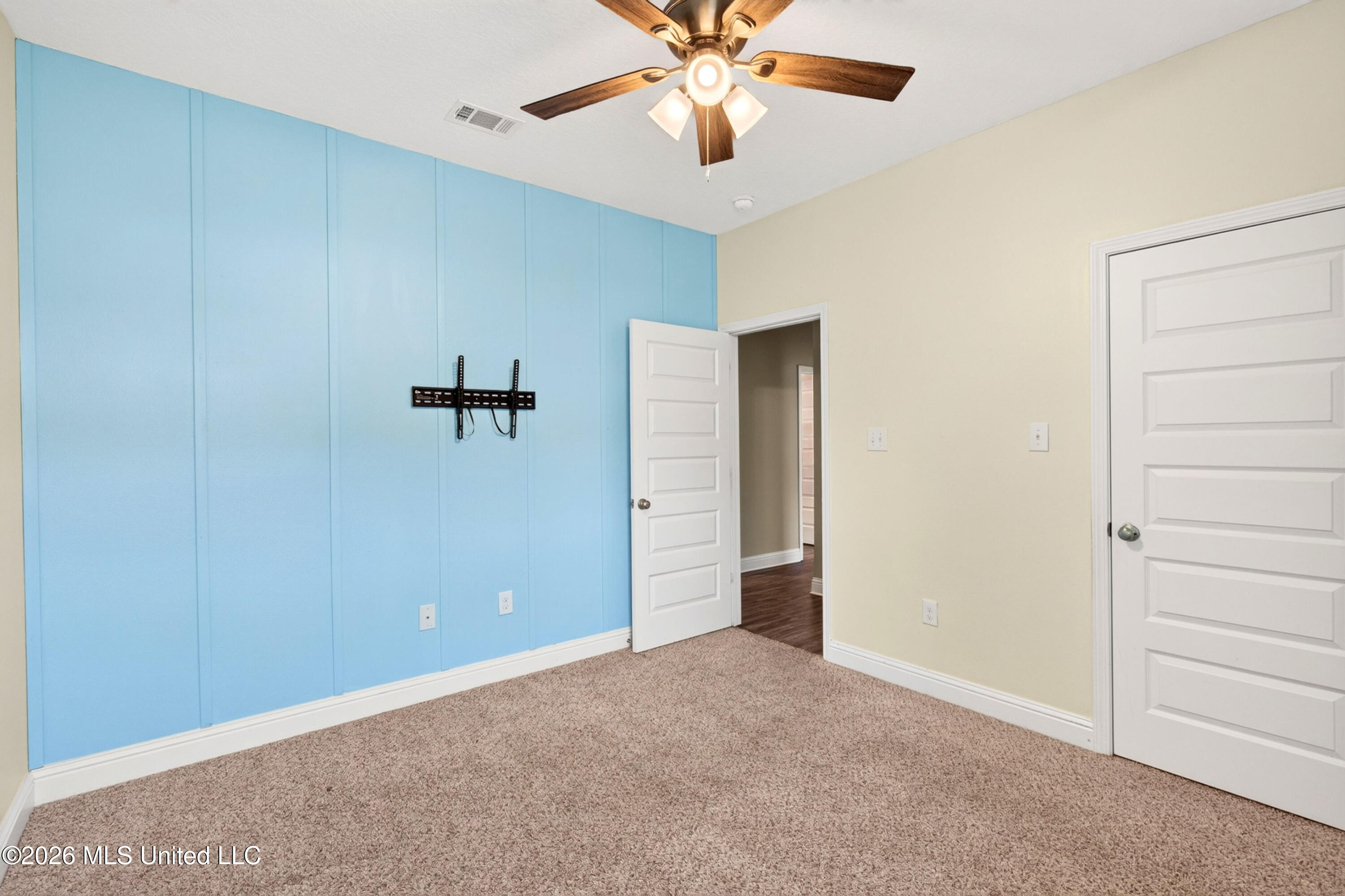 13438 Mayfair Lane Property Photo 28