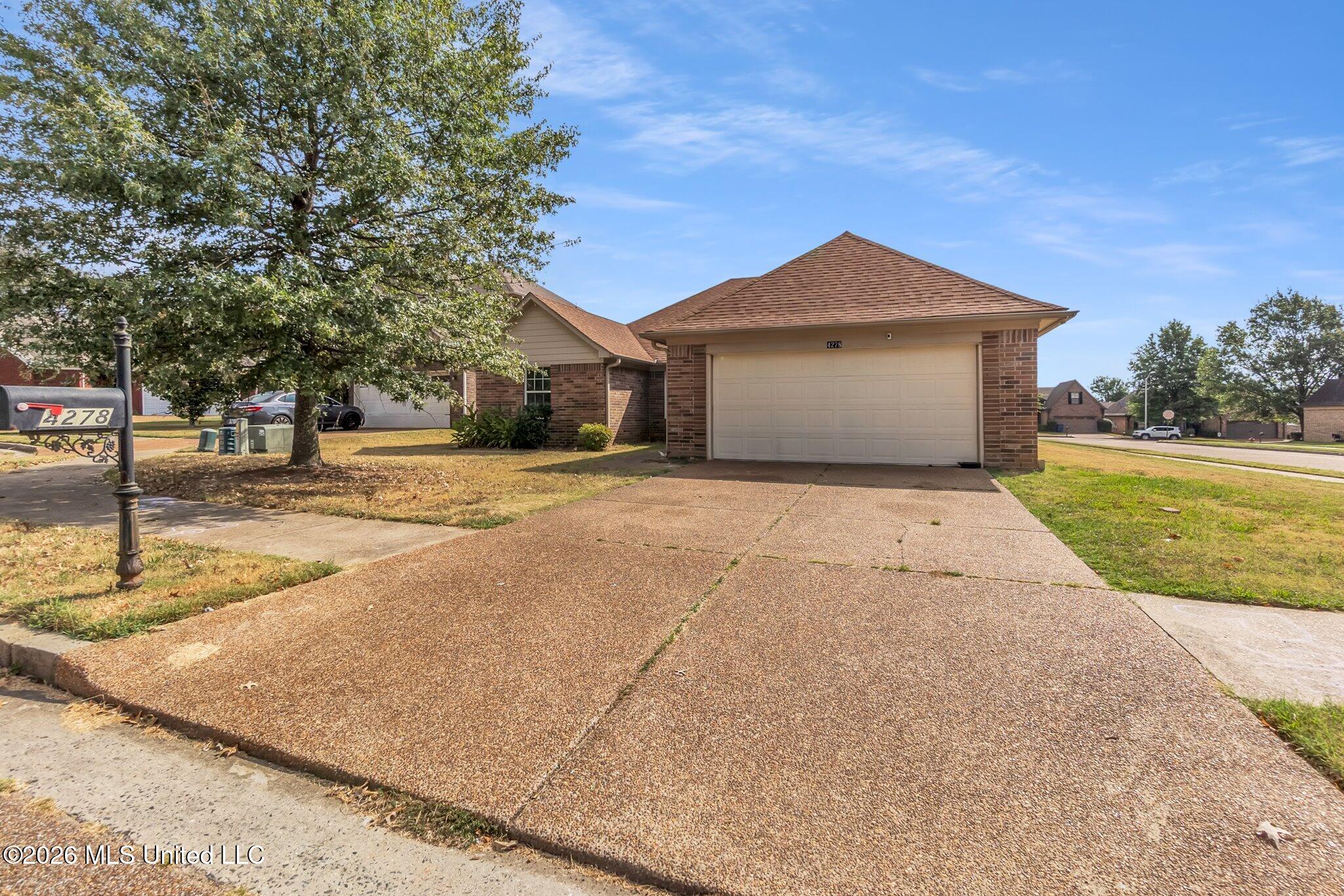 4278 Becky Sue Cove Property Photo 4