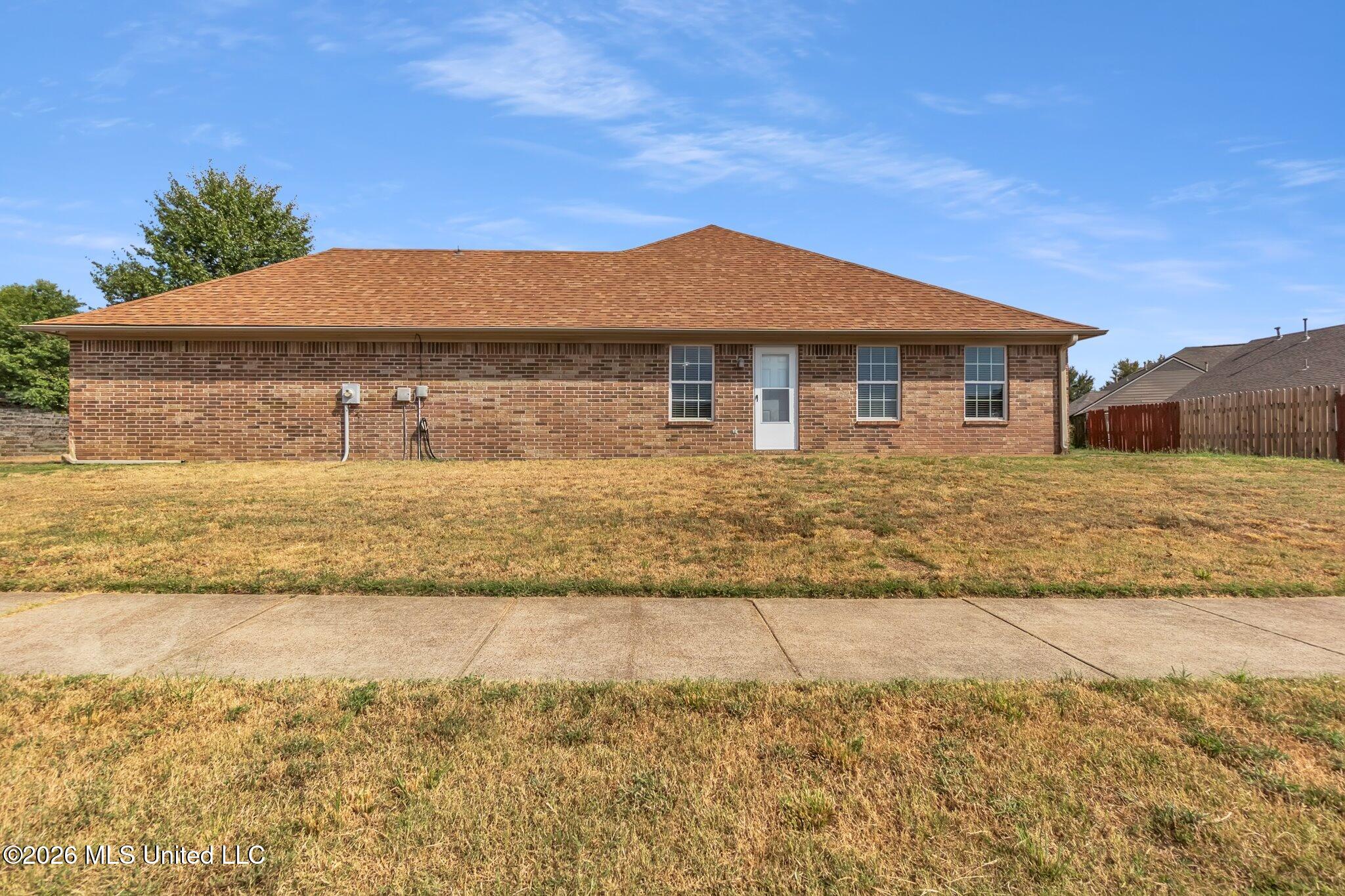 4278 Becky Sue Cove Property Photo 6