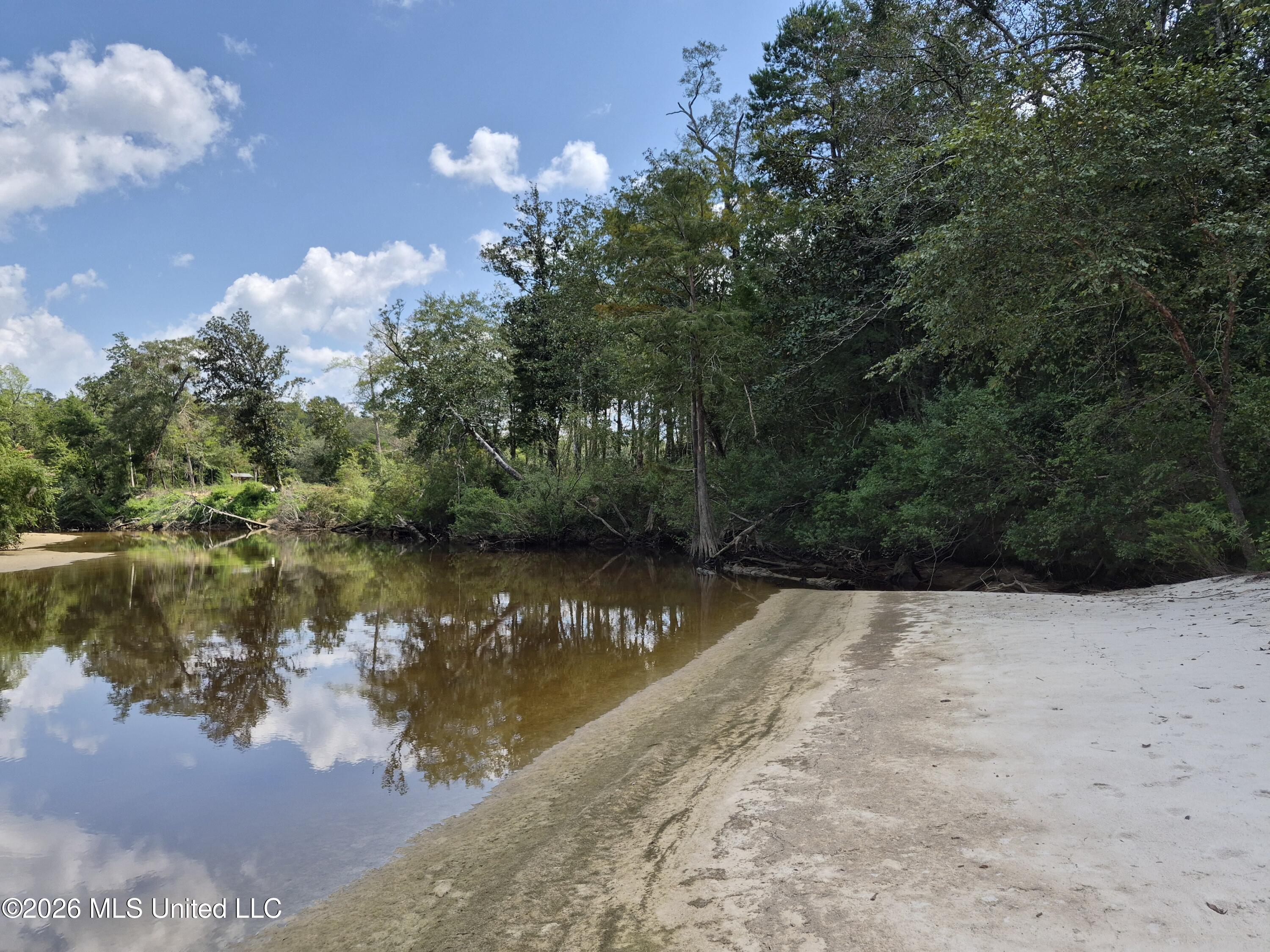 13756 River Road Property Photo 22