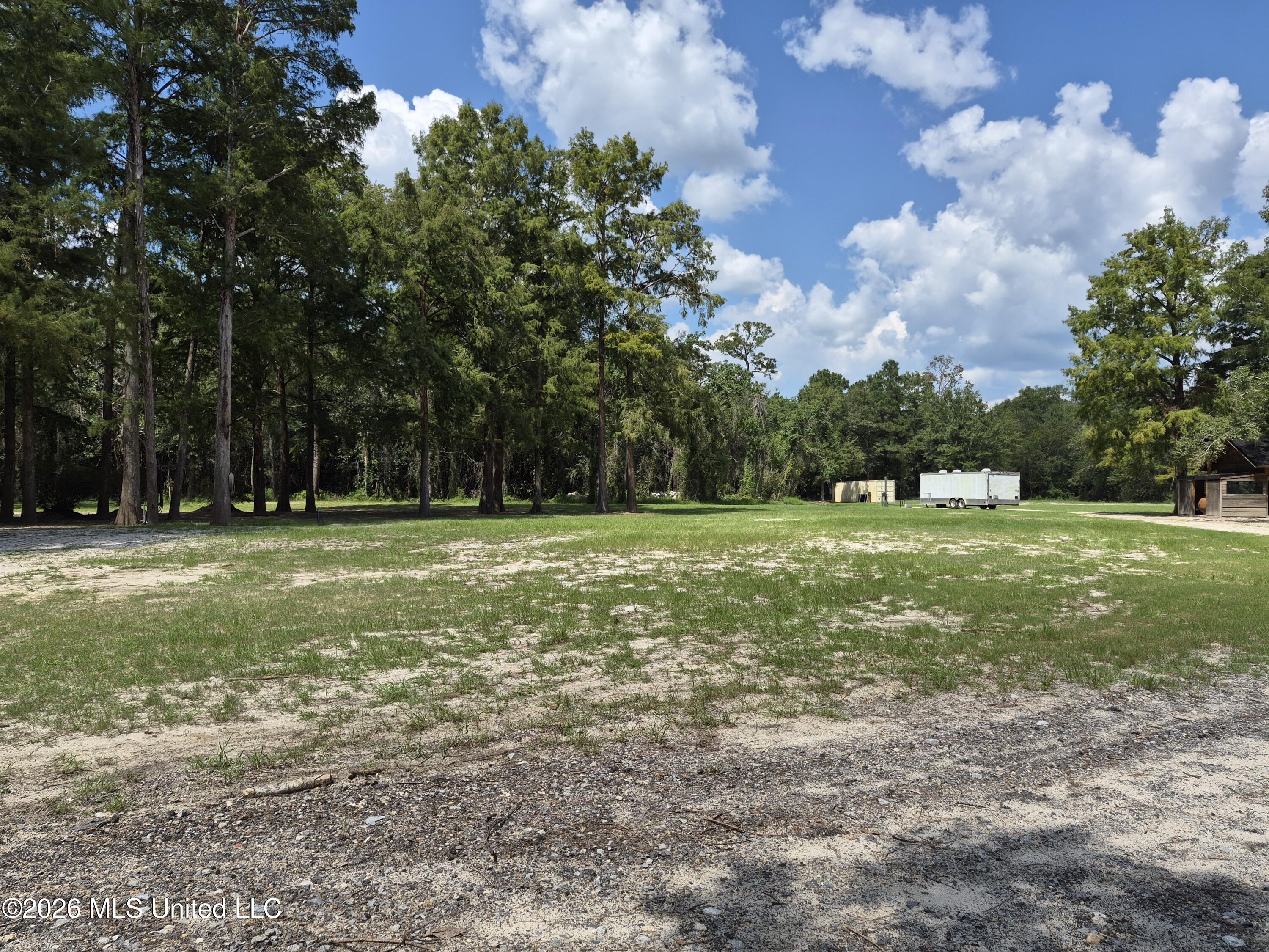 13756 River Road Property Photo 39