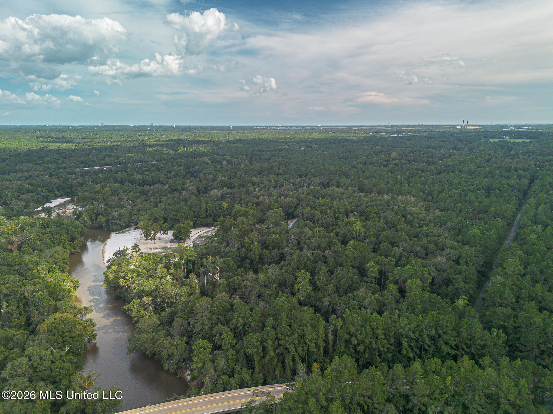 13756 River Road Property Photo 54