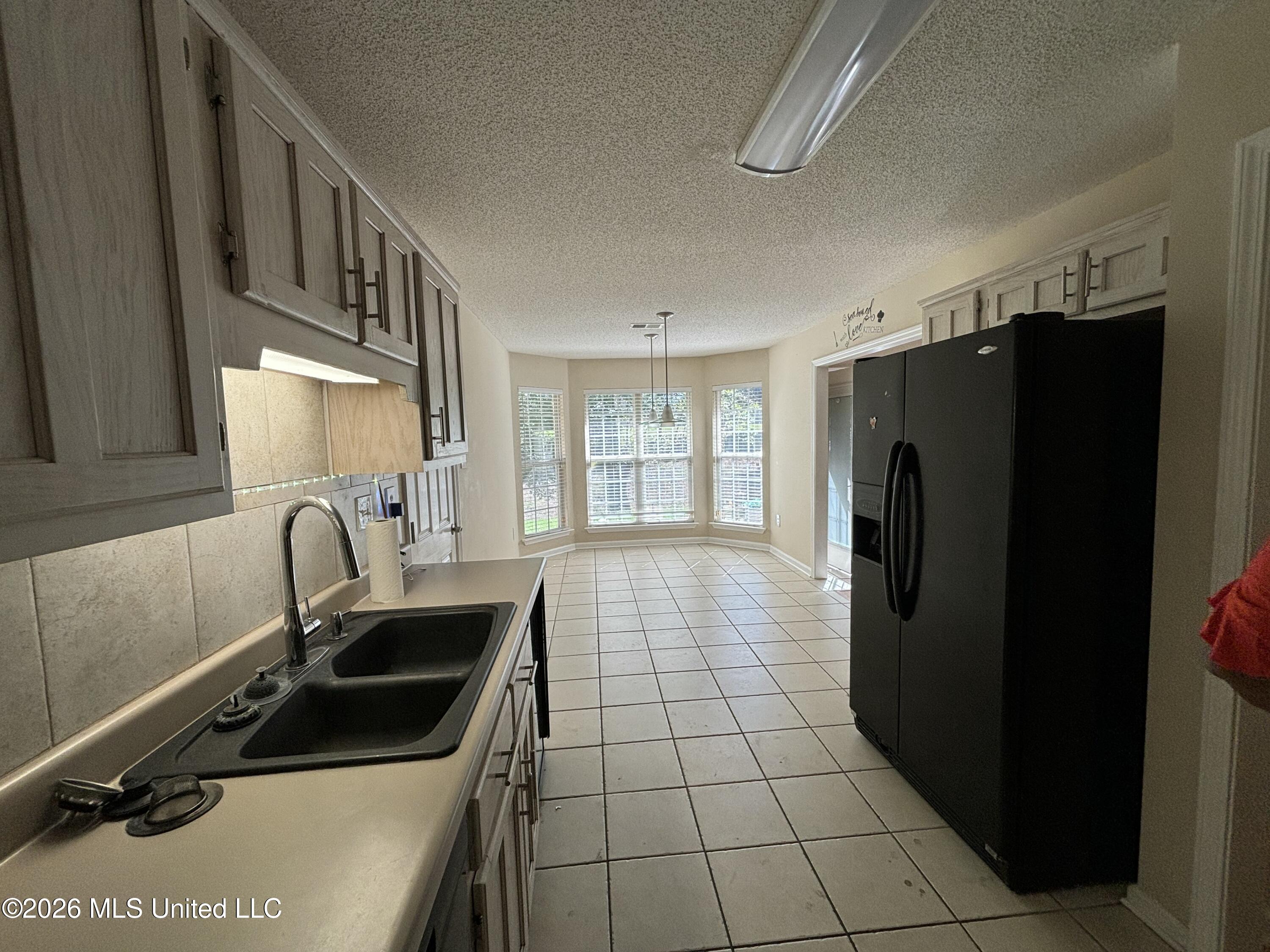 7562 Bear Cove Property Photo 12