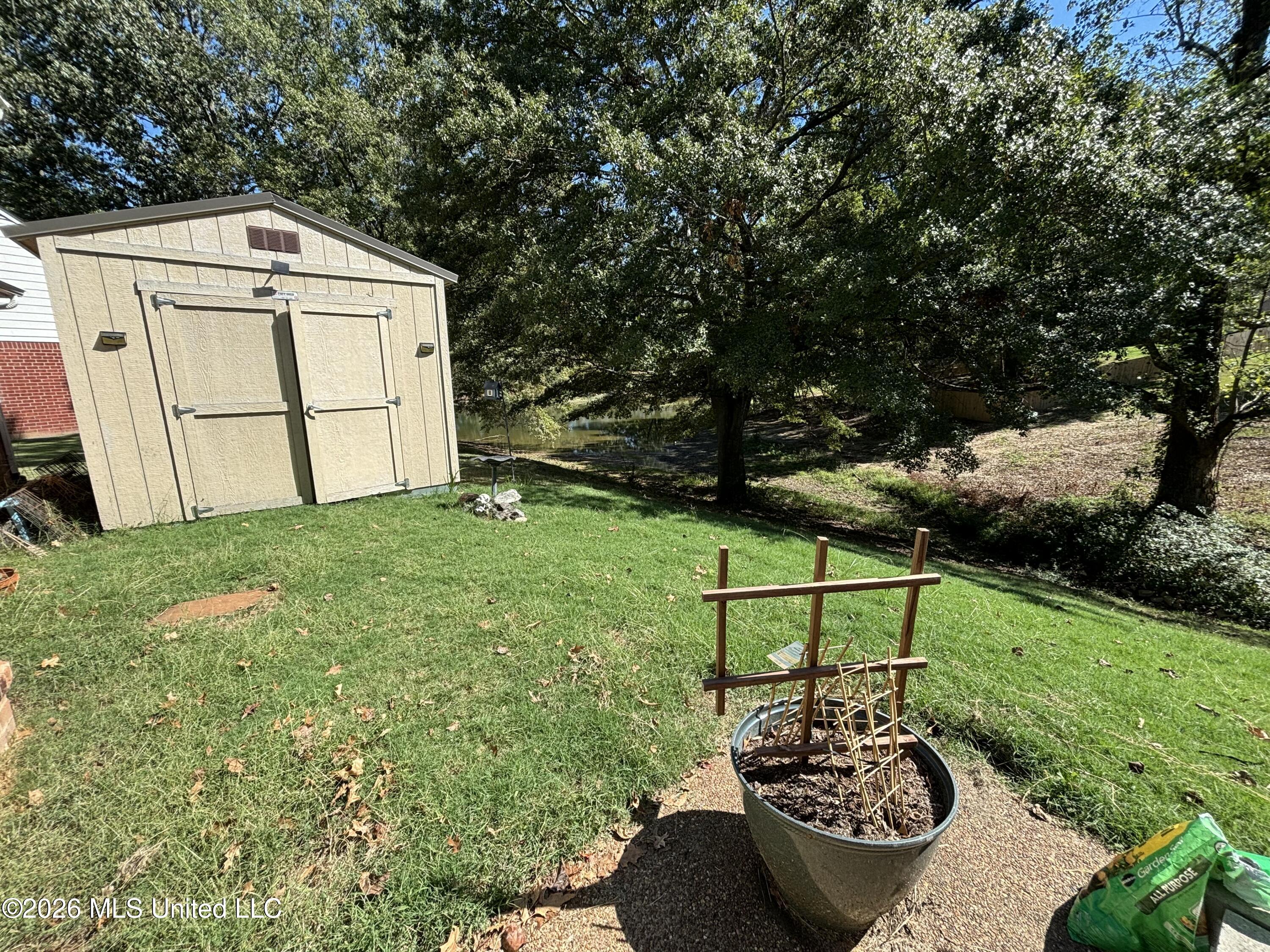 7562 Bear Cove Property Photo 18