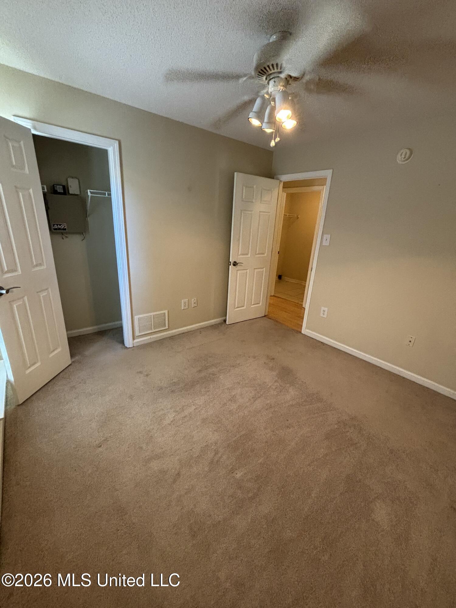 7562 Bear Cove Property Photo 23
