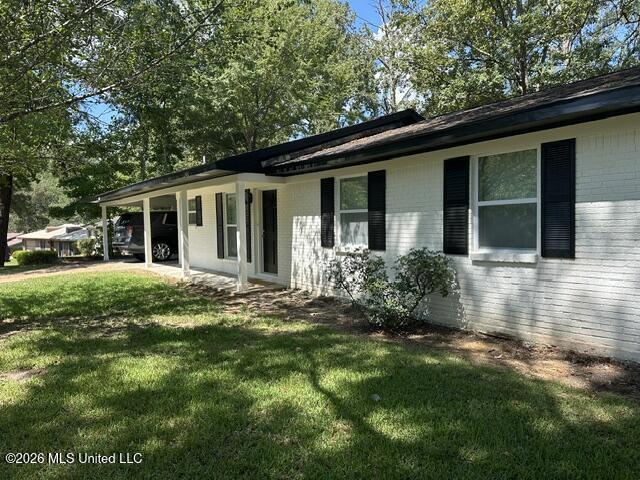 2482 Napoleon Avenue Property Photo 7