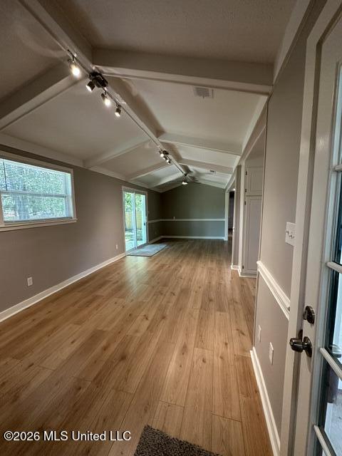2482 Napoleon Avenue Property Photo 12