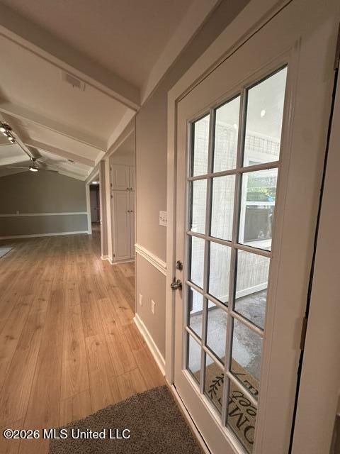2482 Napoleon Avenue Property Photo 13