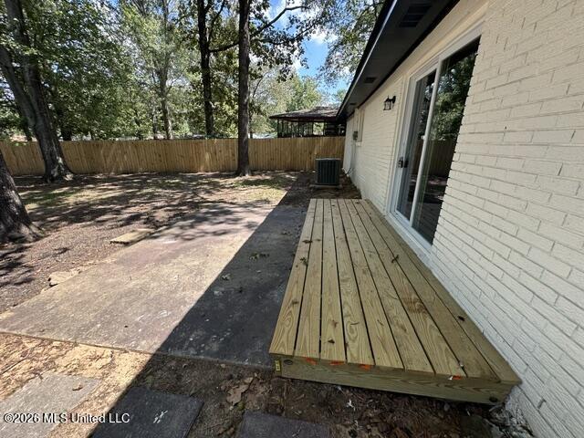 2482 Napoleon Avenue Property Photo 49