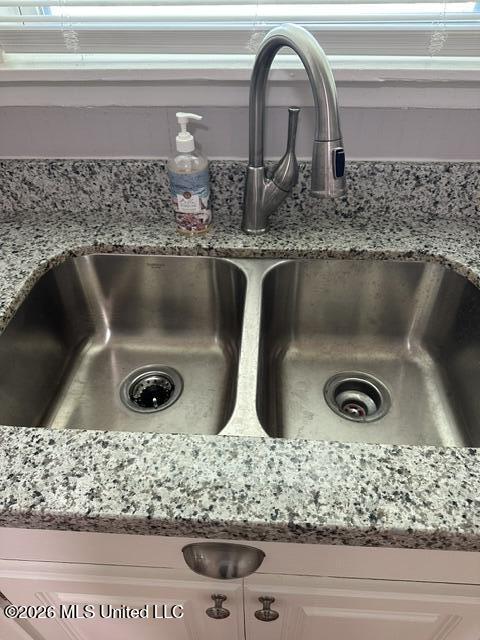2482 Napoleon Avenue Property Photo 50